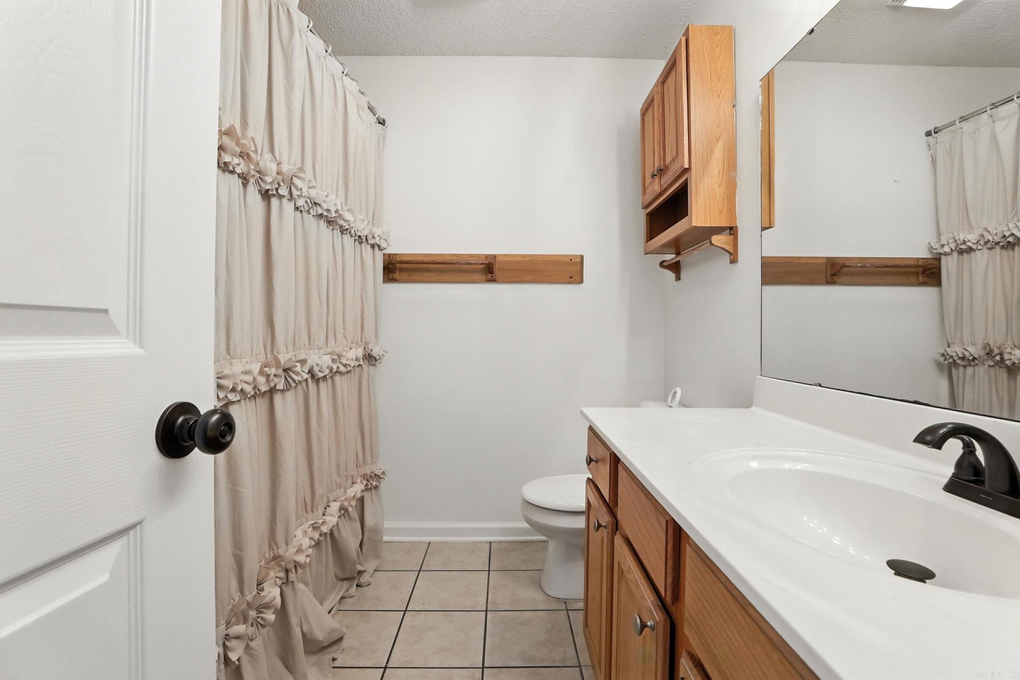 MEADOWLAKE - Residential
