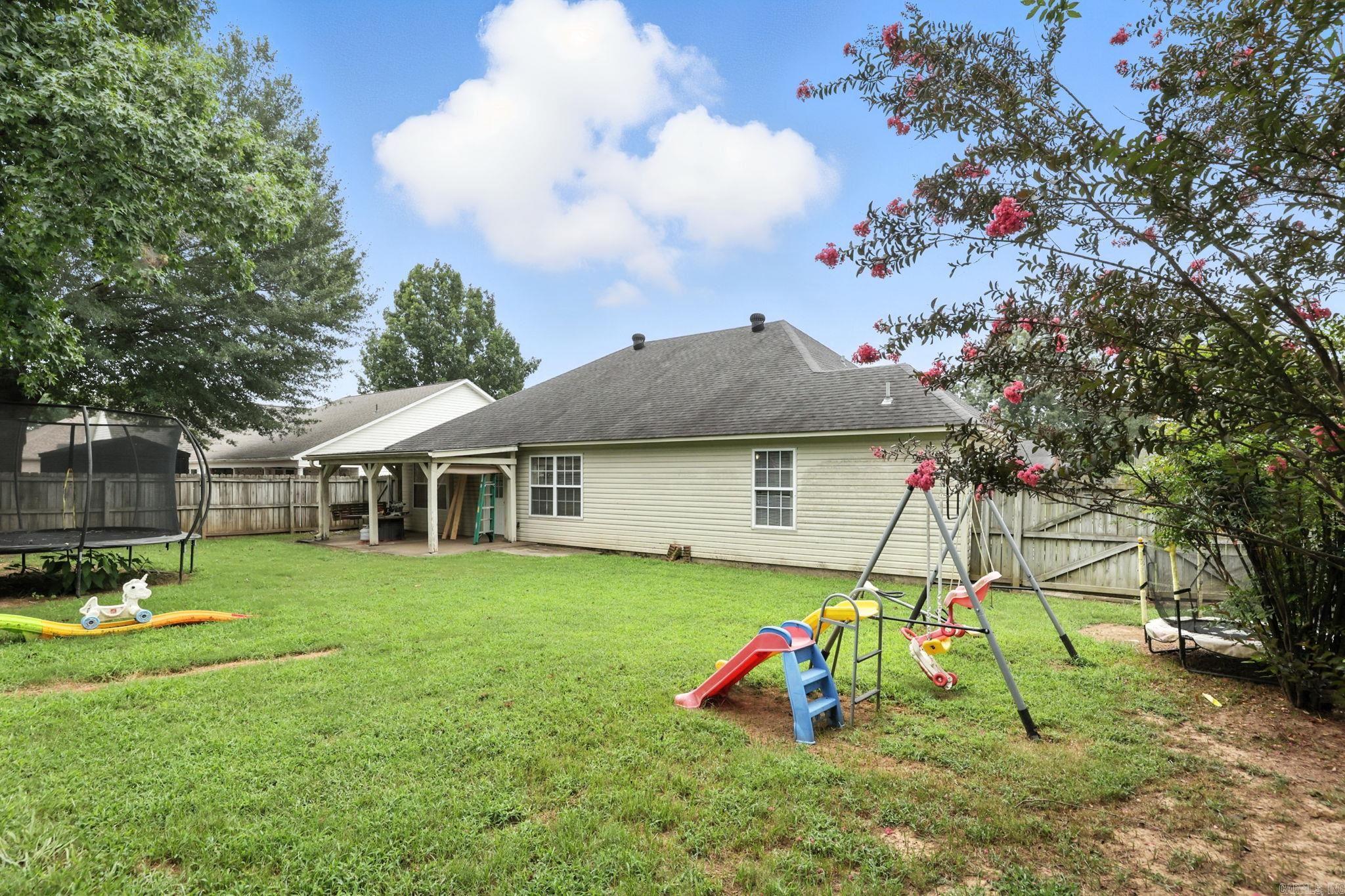 MEADOWLAKE - Residential