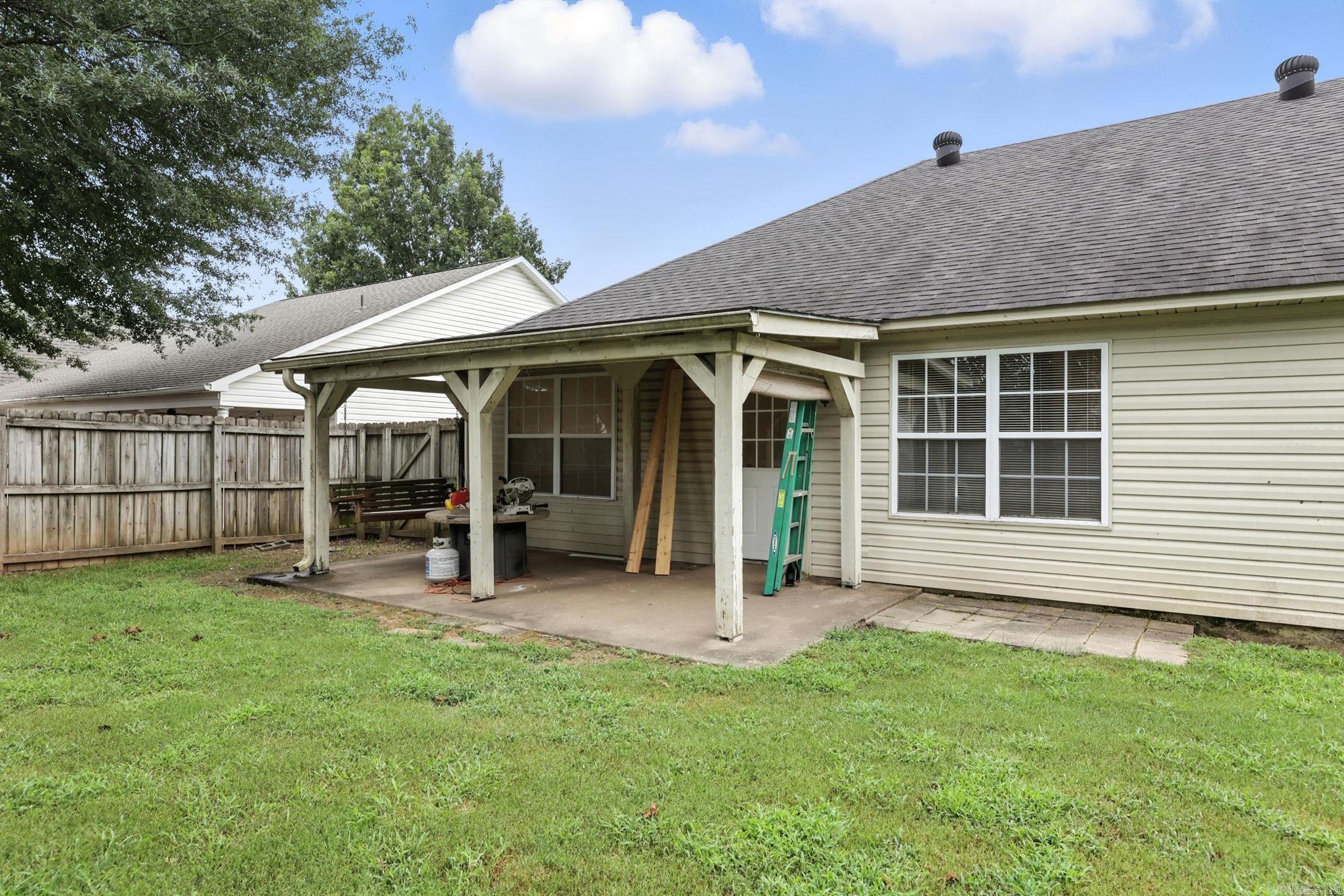 MEADOWLAKE - Residential