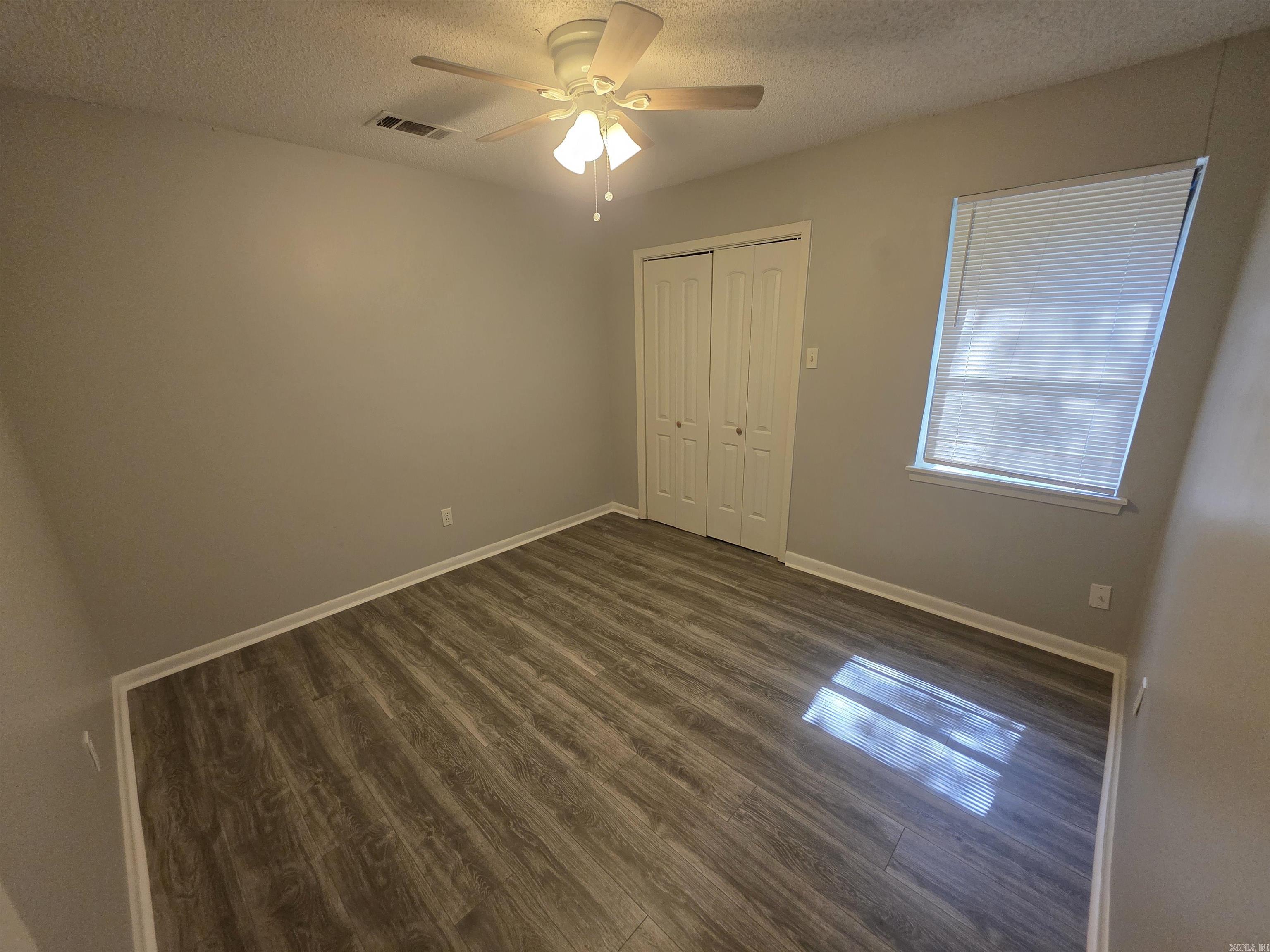 GIBRALTER HGTS - Residential Lease