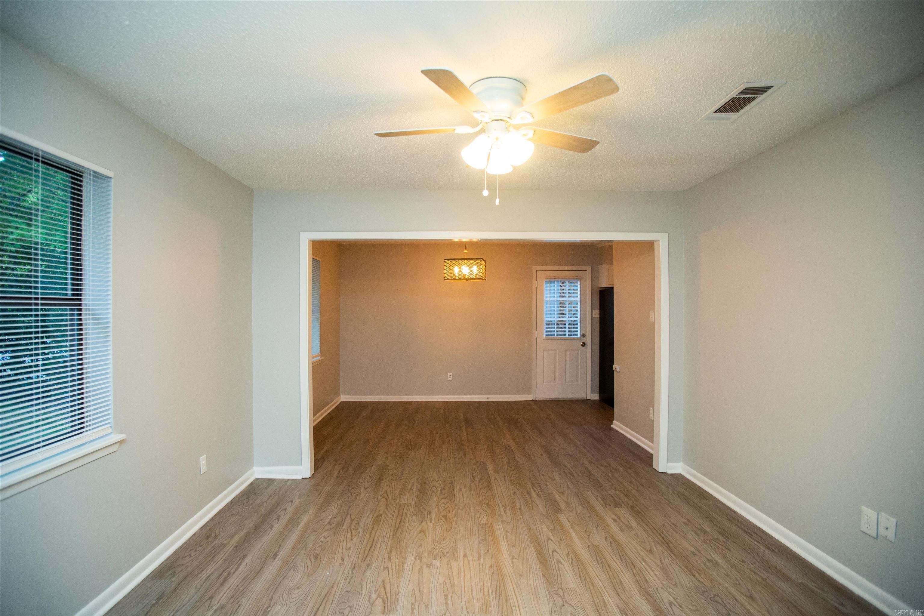 GIBRALTER HGTS - Residential Lease