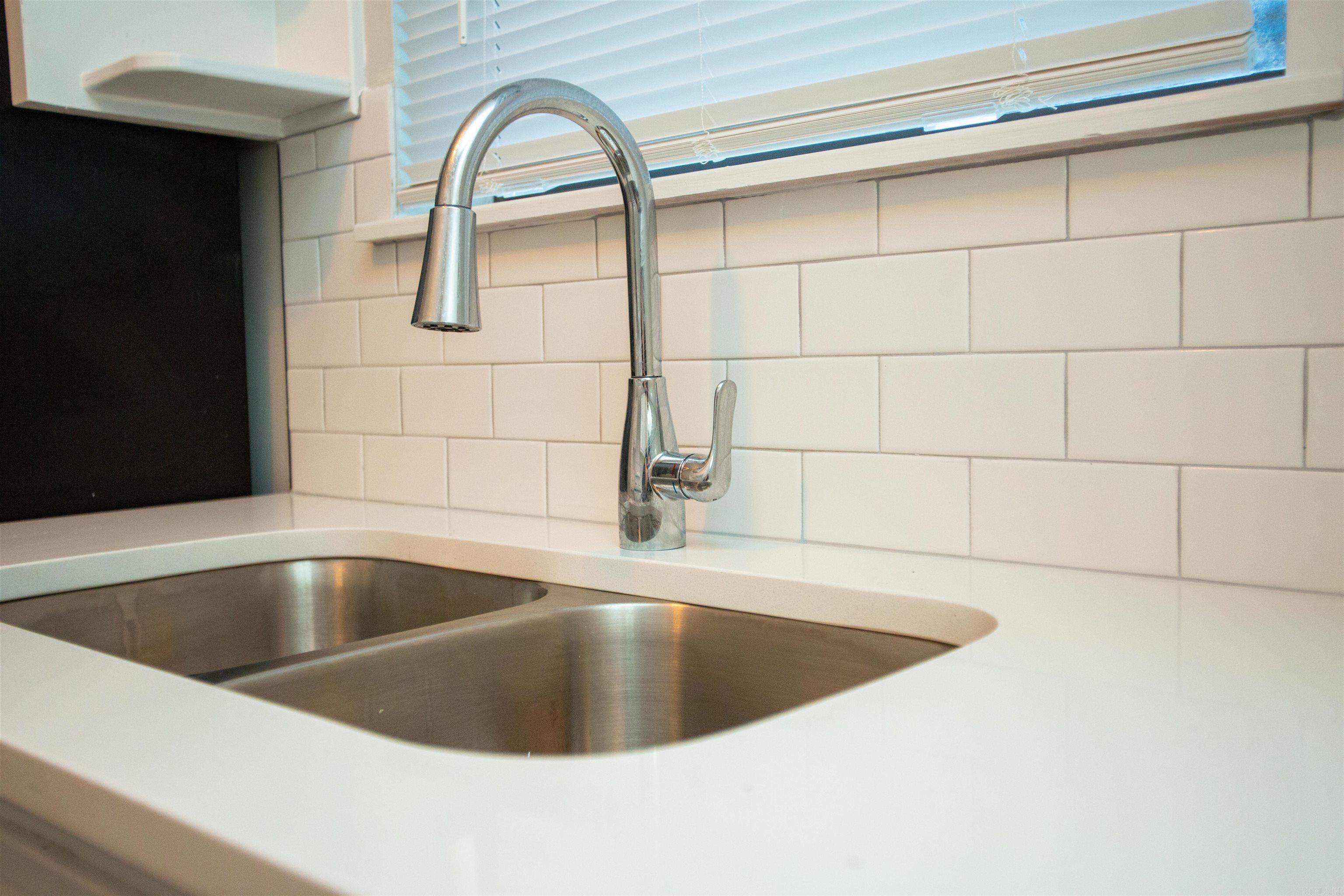 GIBRALTER HGTS - Residential Lease