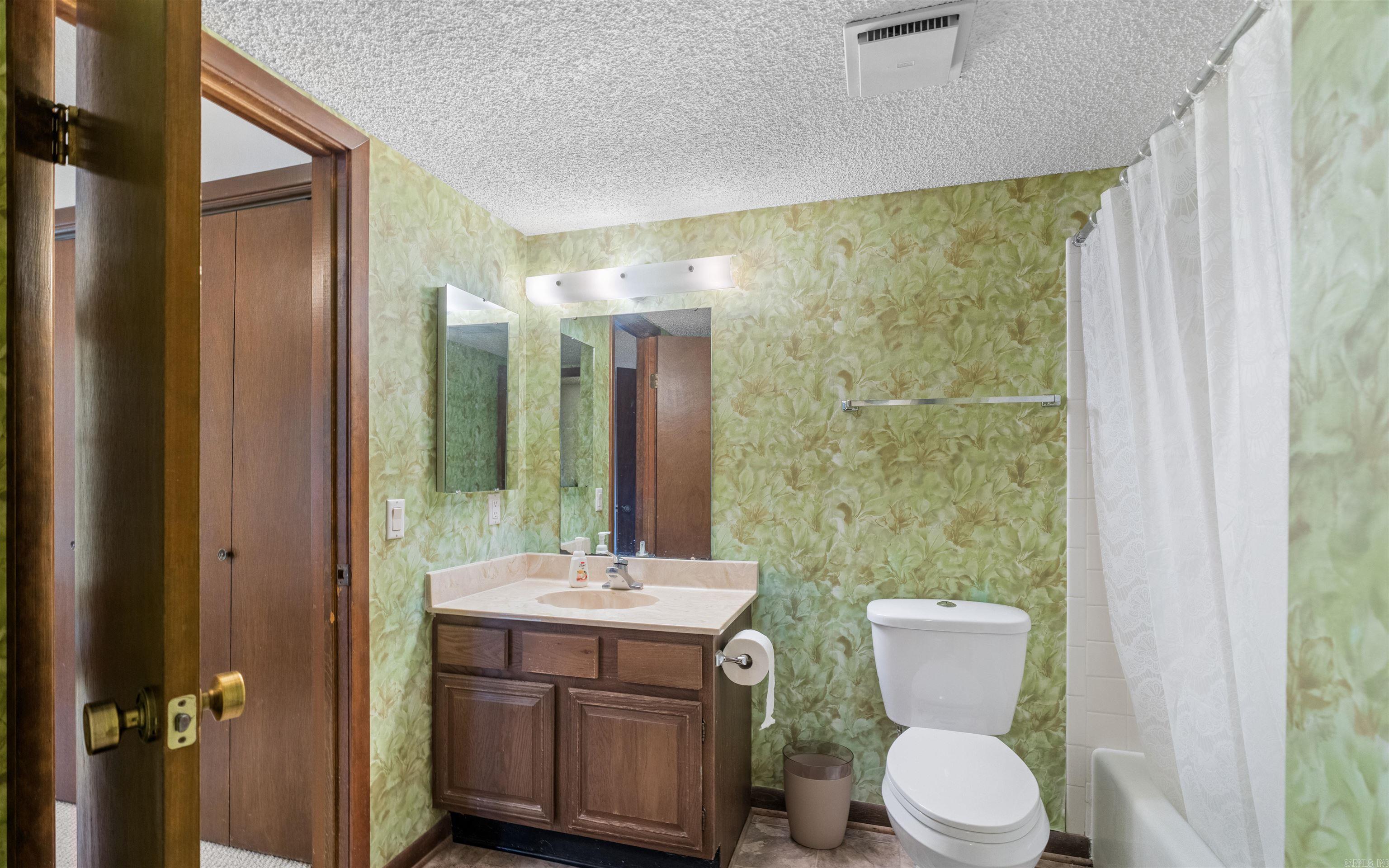 Madrid Courts - Residential