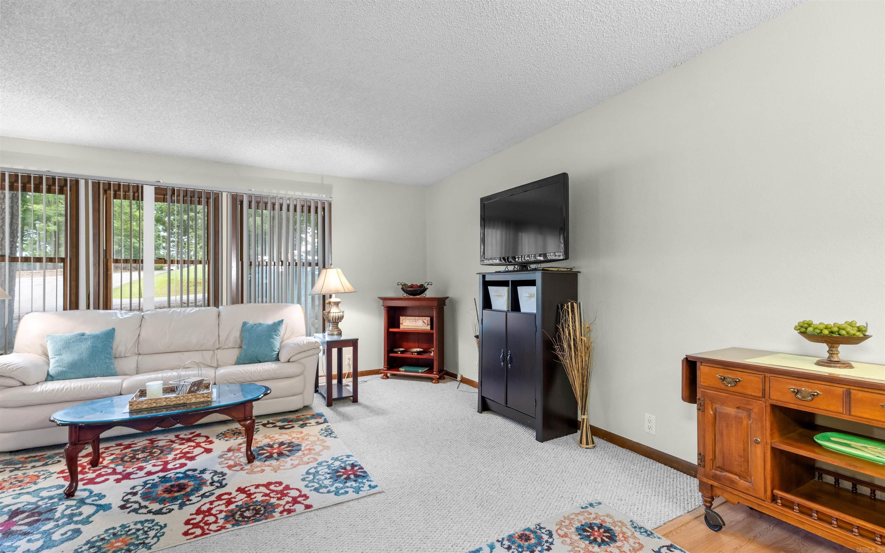 Madrid Courts - Residential