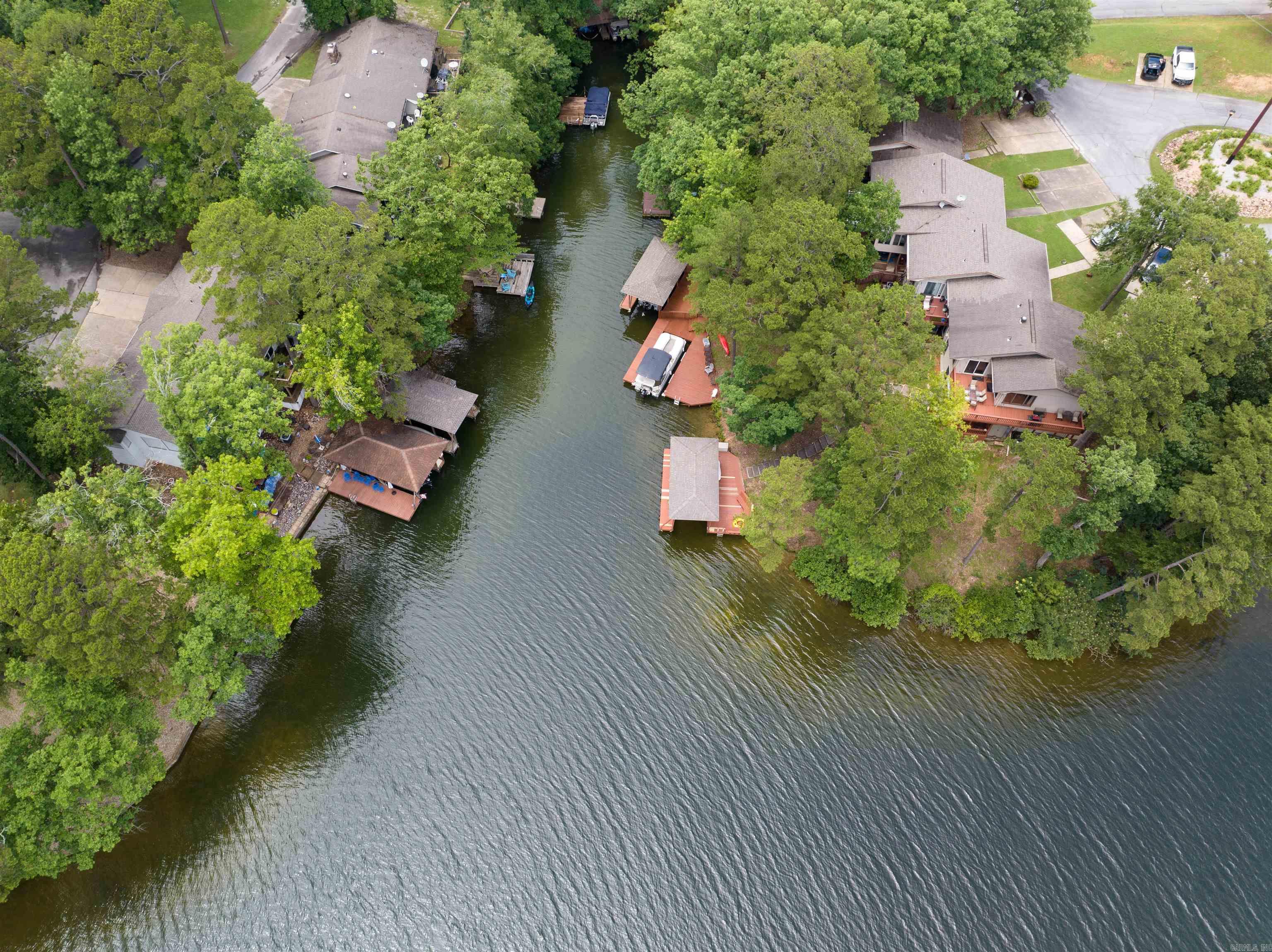 Madrid Courts - Residential