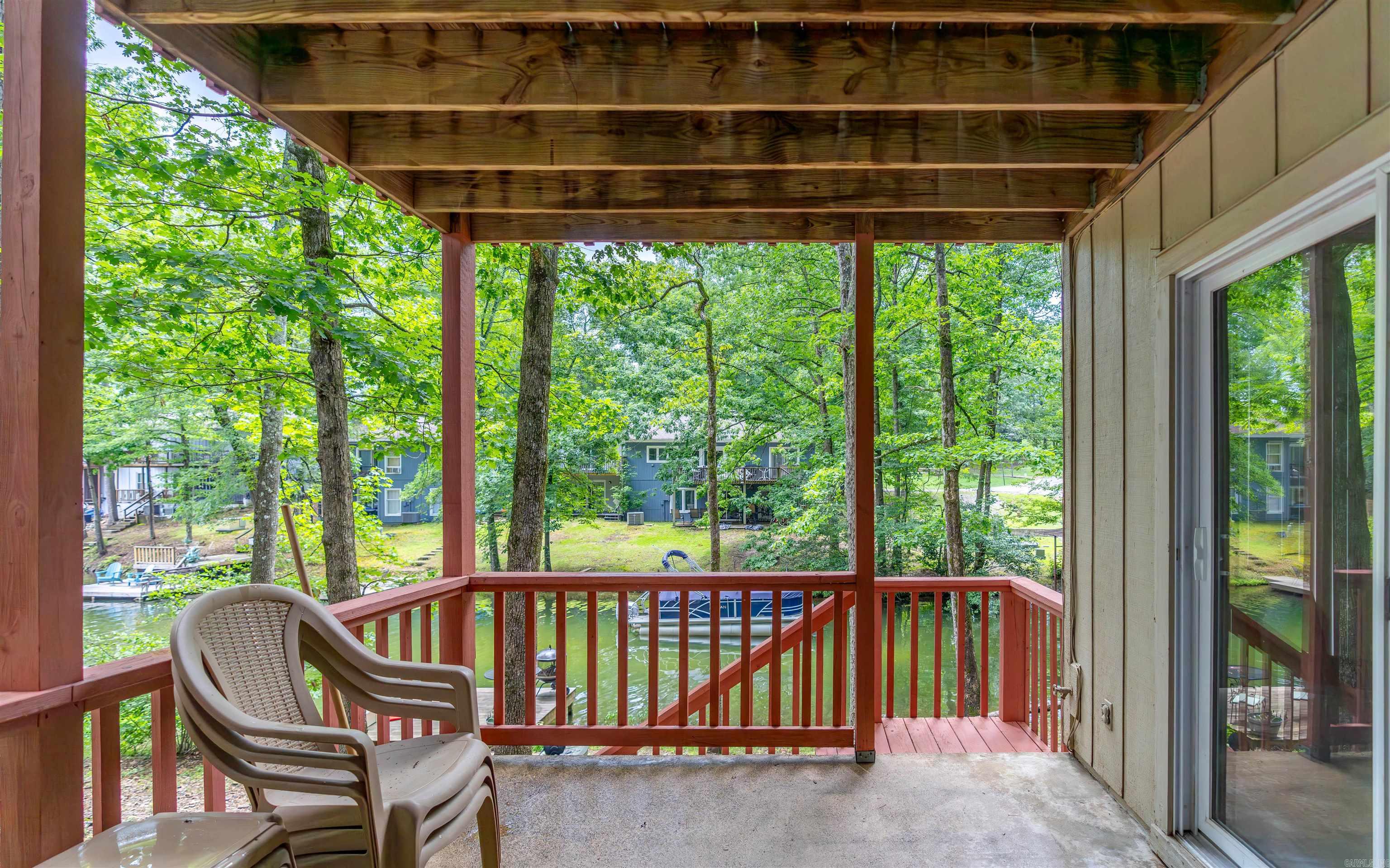 Madrid Courts - Residential