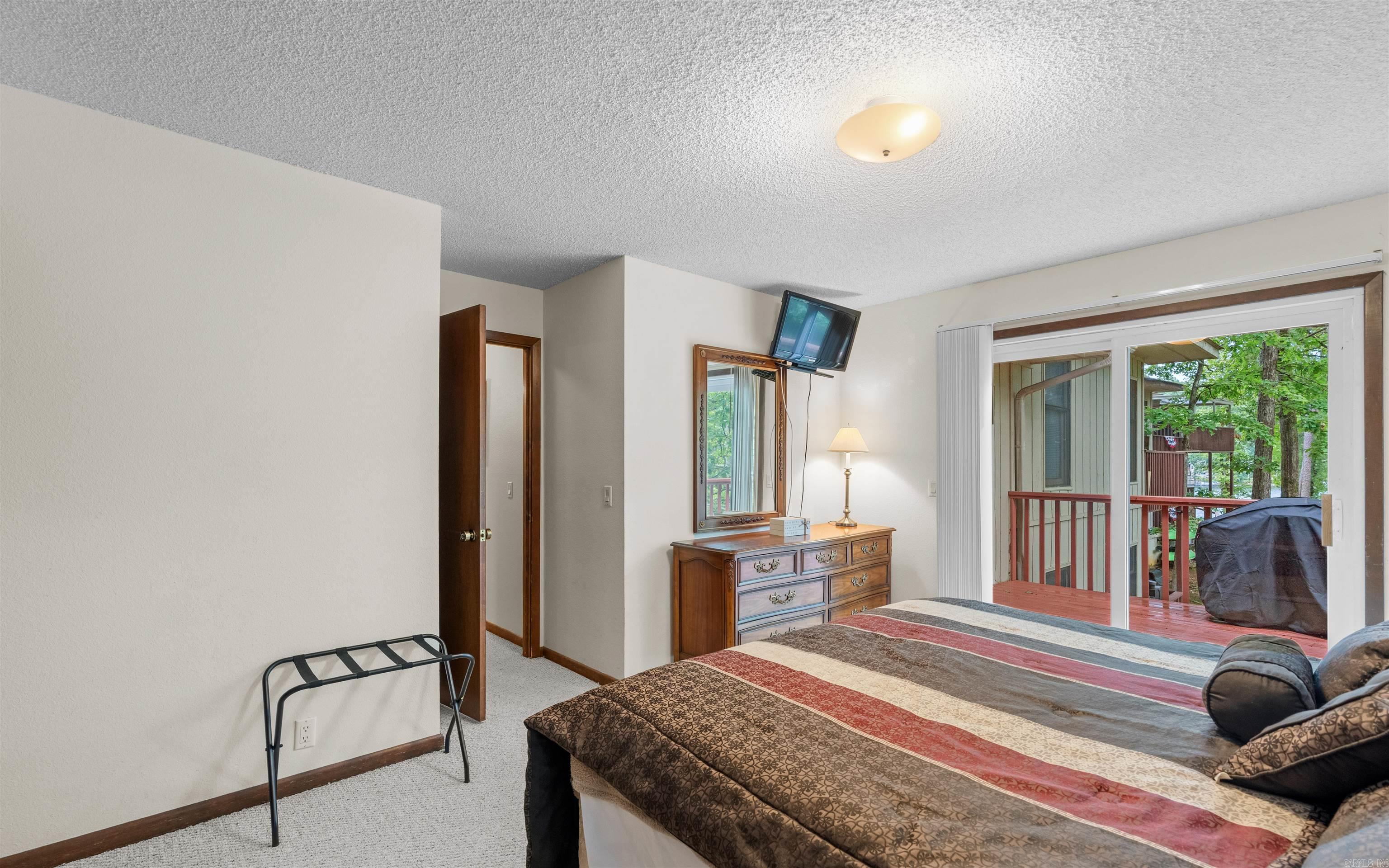 Madrid Courts - Residential