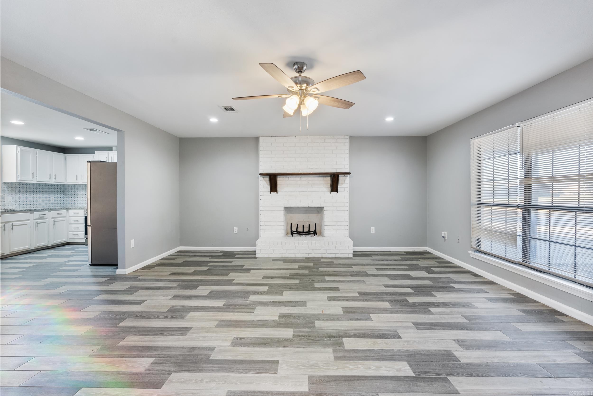 HARLAN PARK - Residential