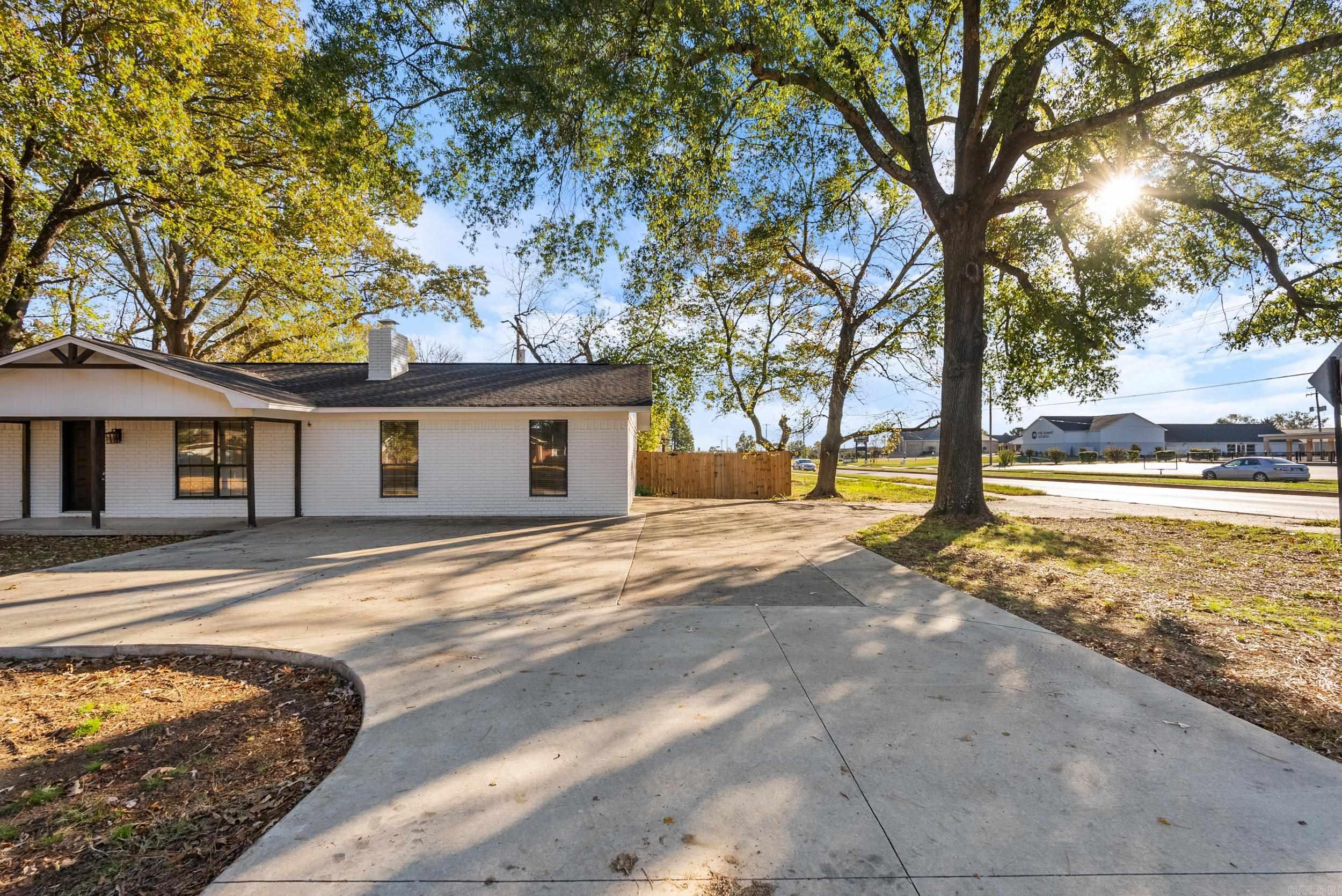 HARLAN PARK - Residential