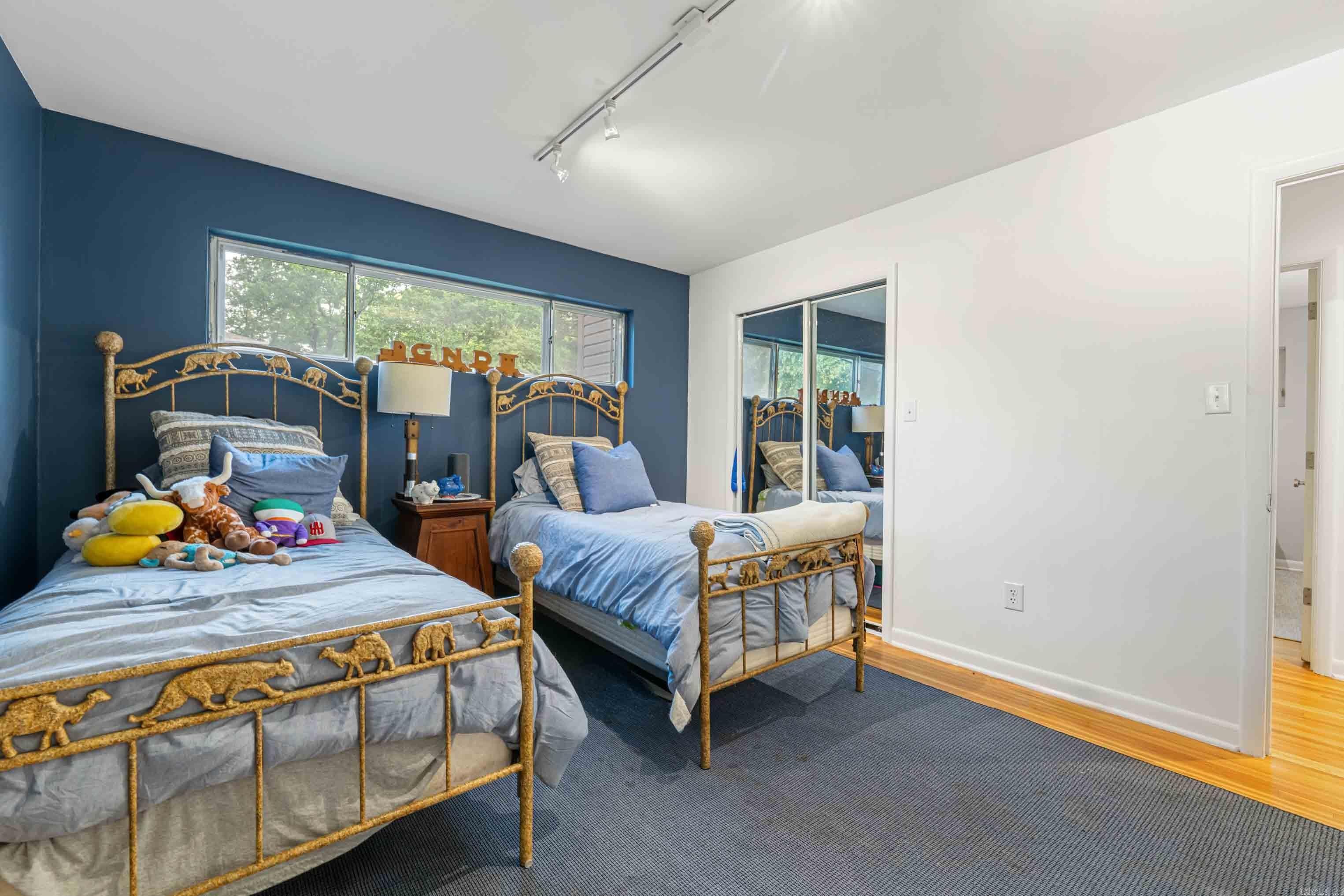 FACULTY ADD - Residential