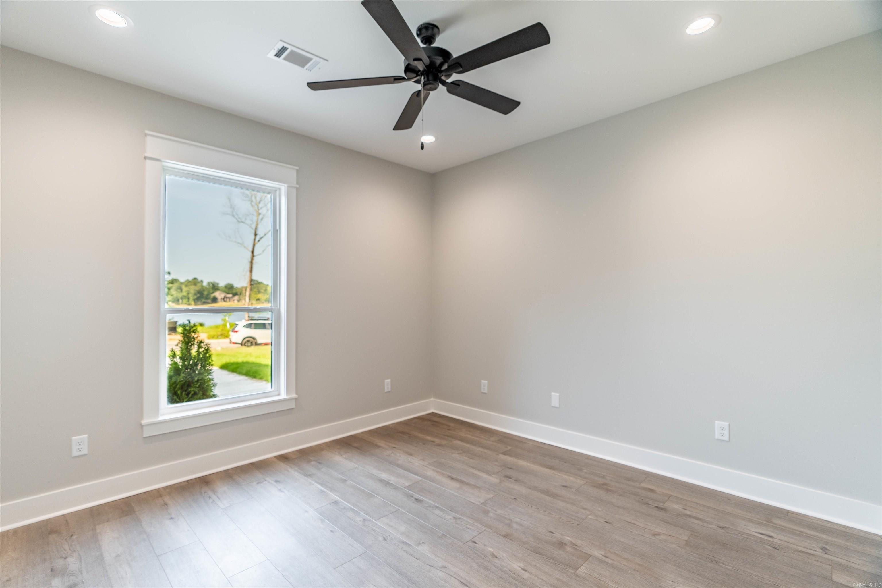 Severn Landing @ Hurricane Lake - Residential