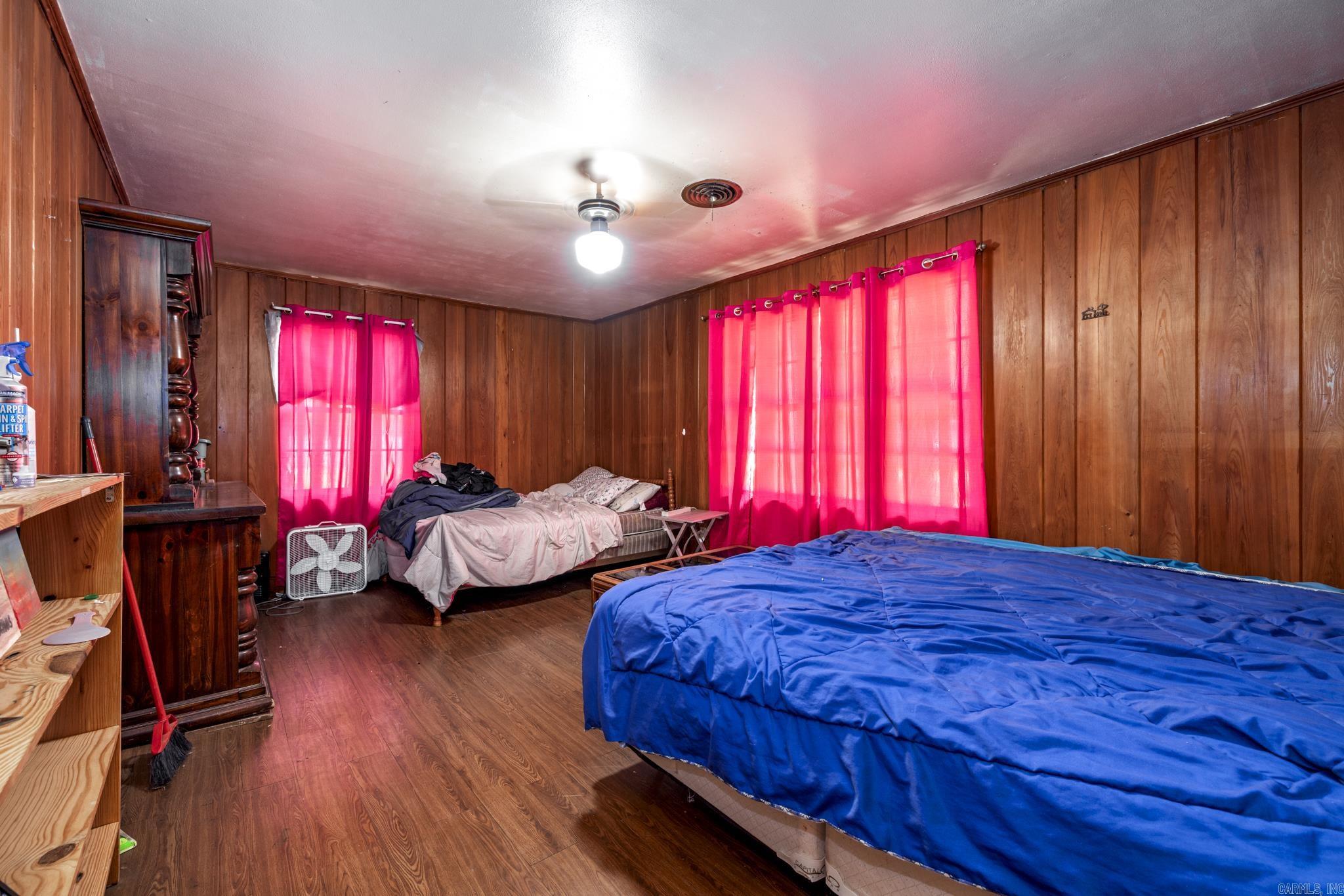 CORNS ADDN - Residential