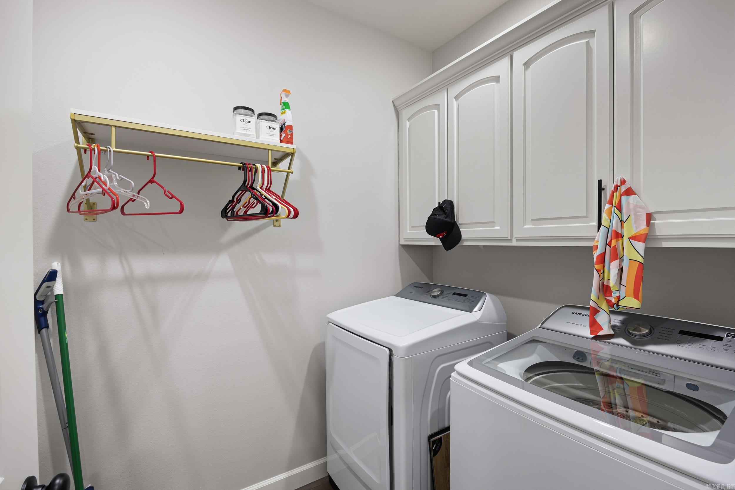 THE CENTER - Residential