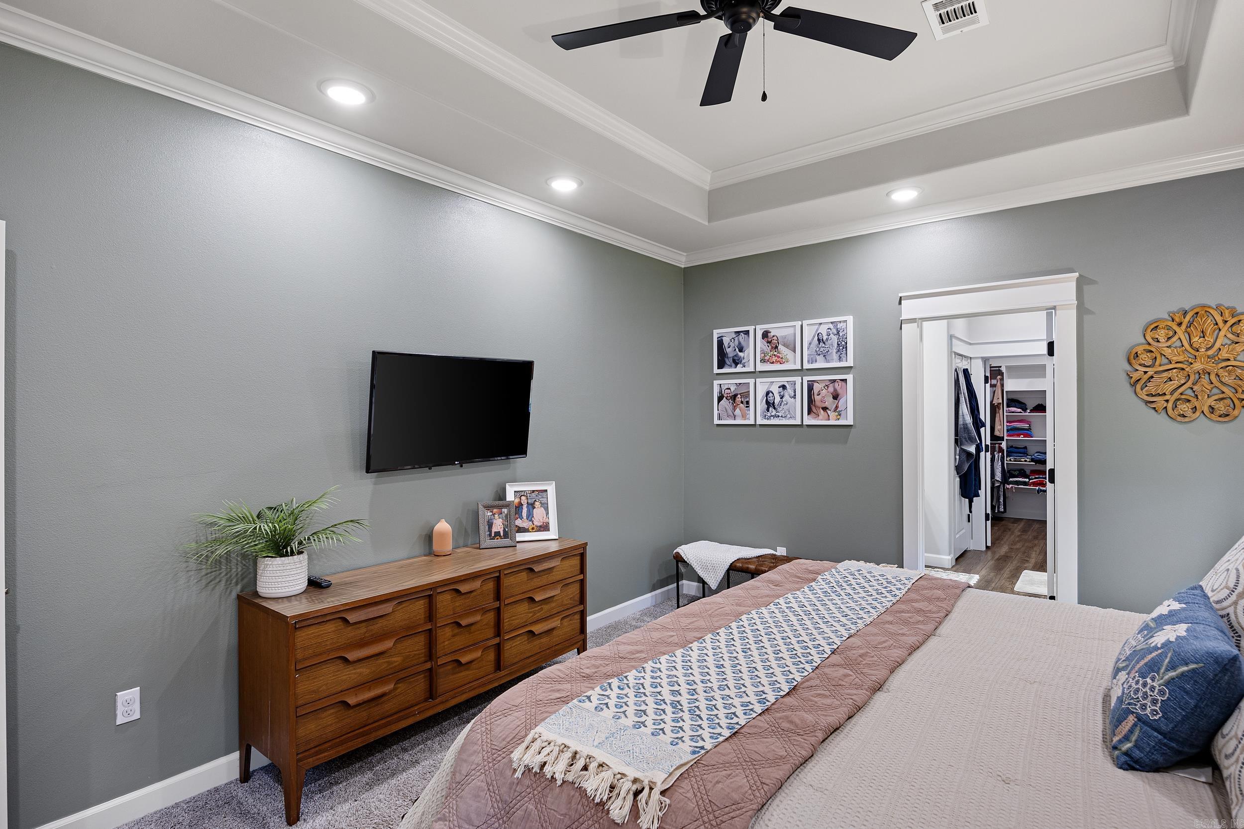 THE CENTER - Residential