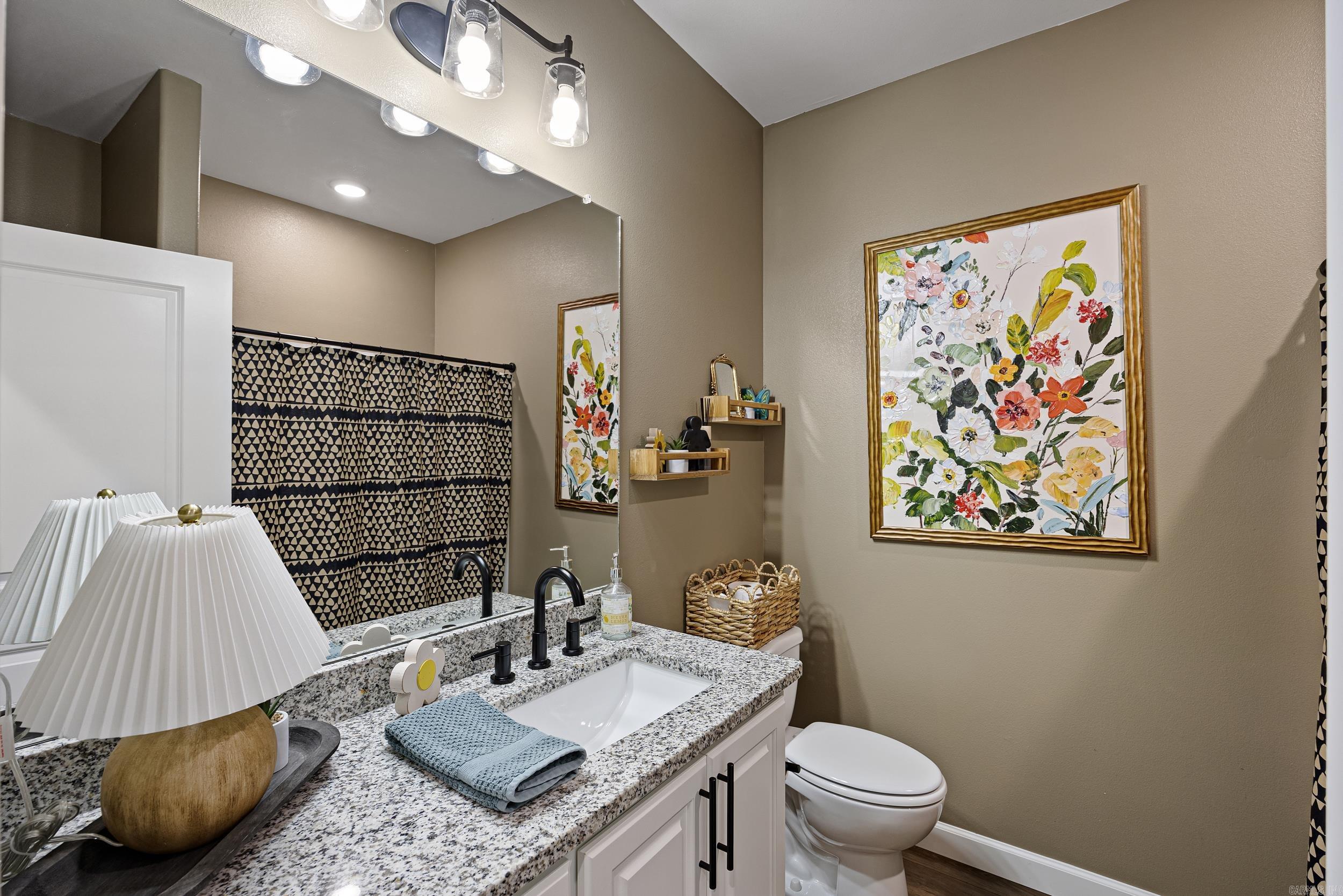 THE CENTER - Residential