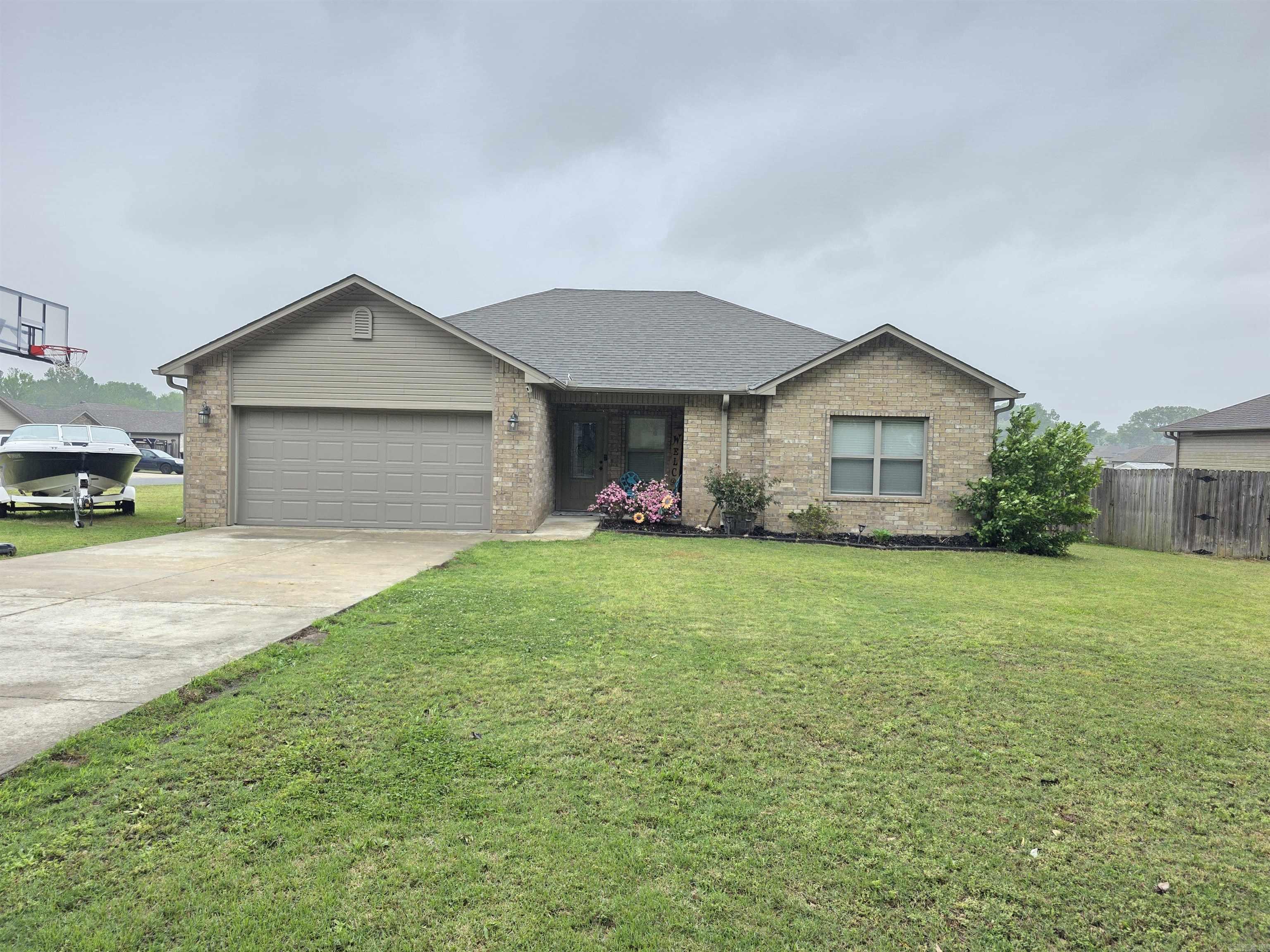 LILLY ANN PLACE - Residential