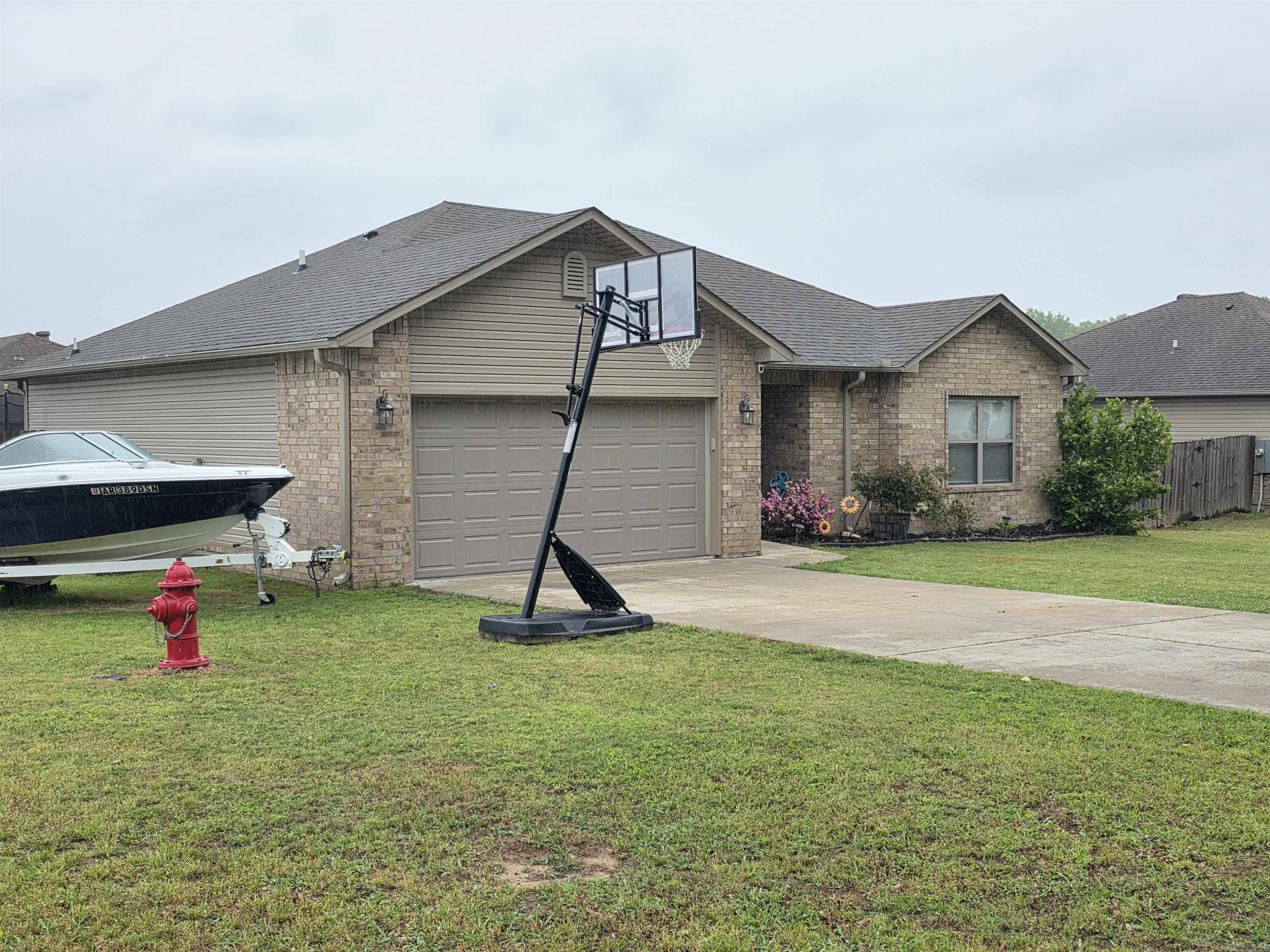 LILLY ANN PLACE - Residential