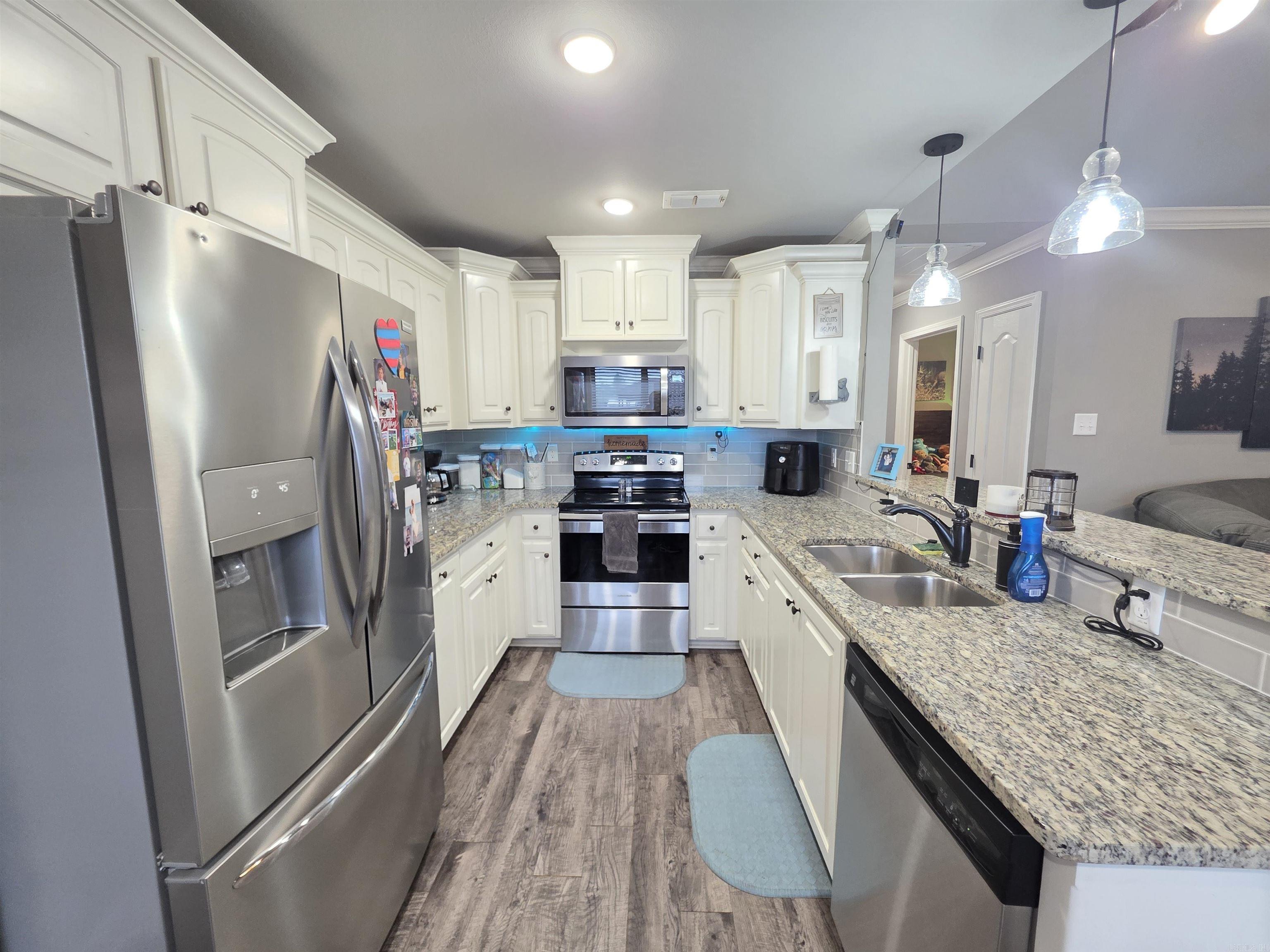 LILLY ANN PLACE - Residential