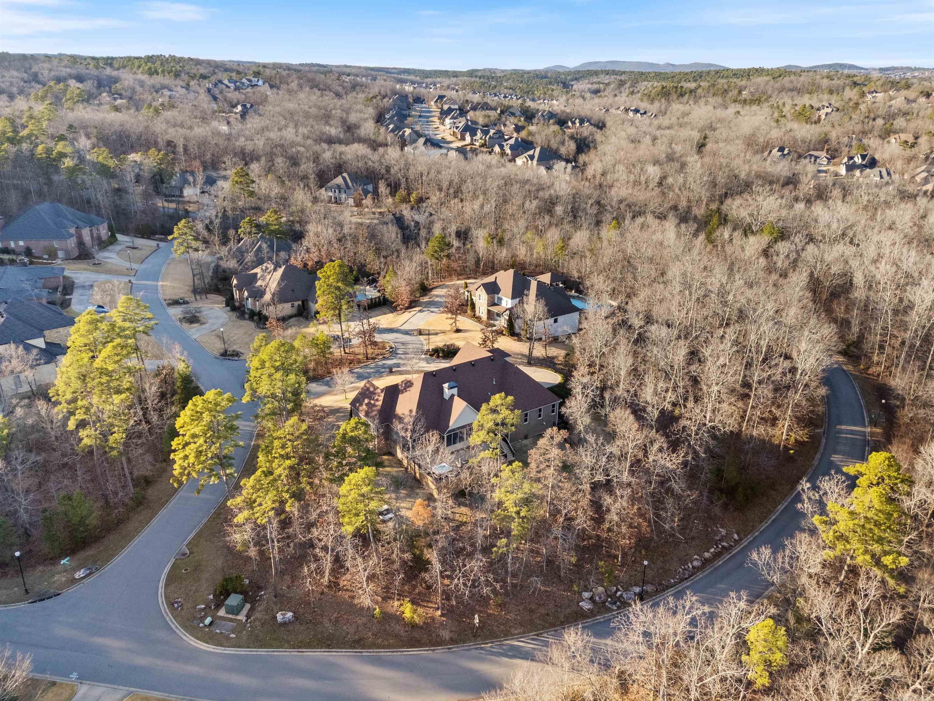 WOODLANDS EDGE - Residential