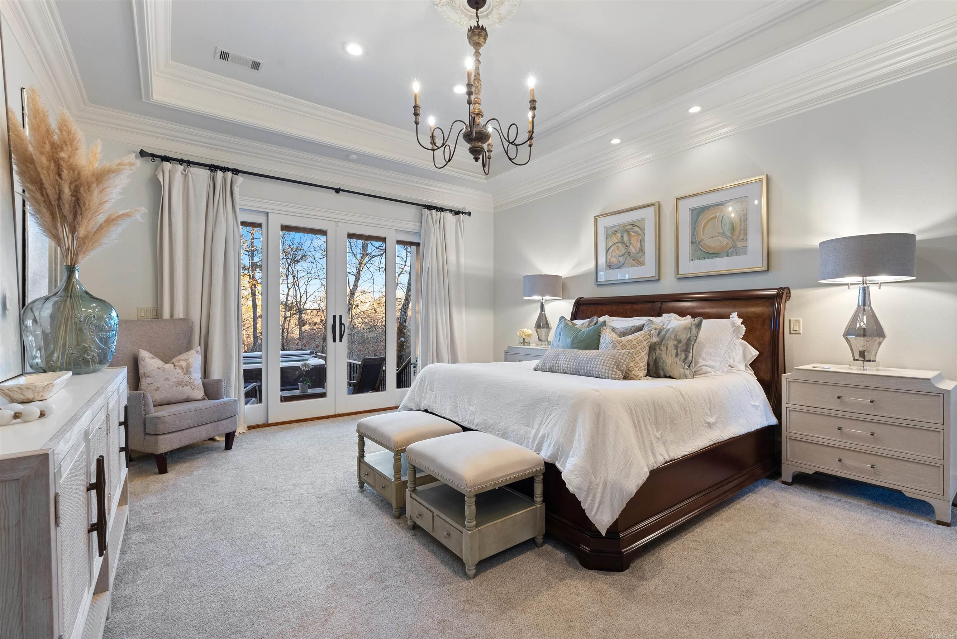 WOODLANDS EDGE - Residential