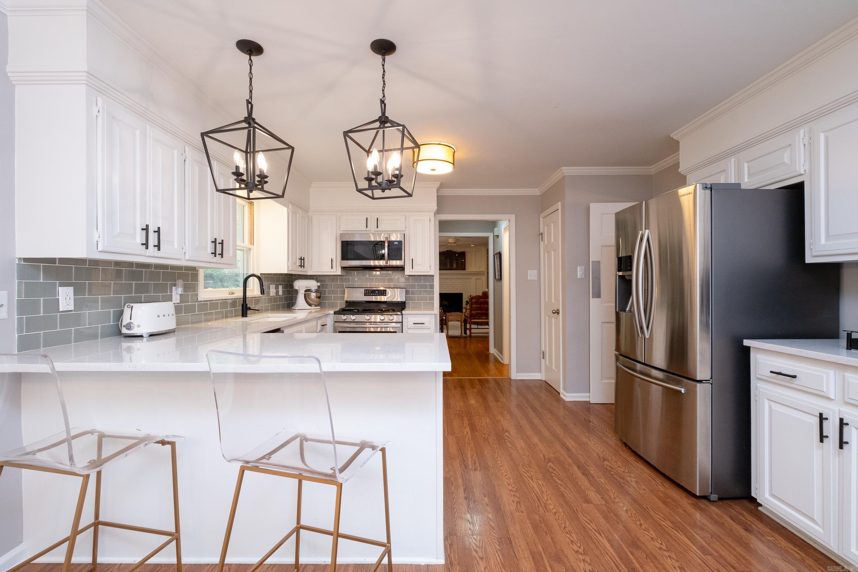 PLEASANT VALLEY - Residential