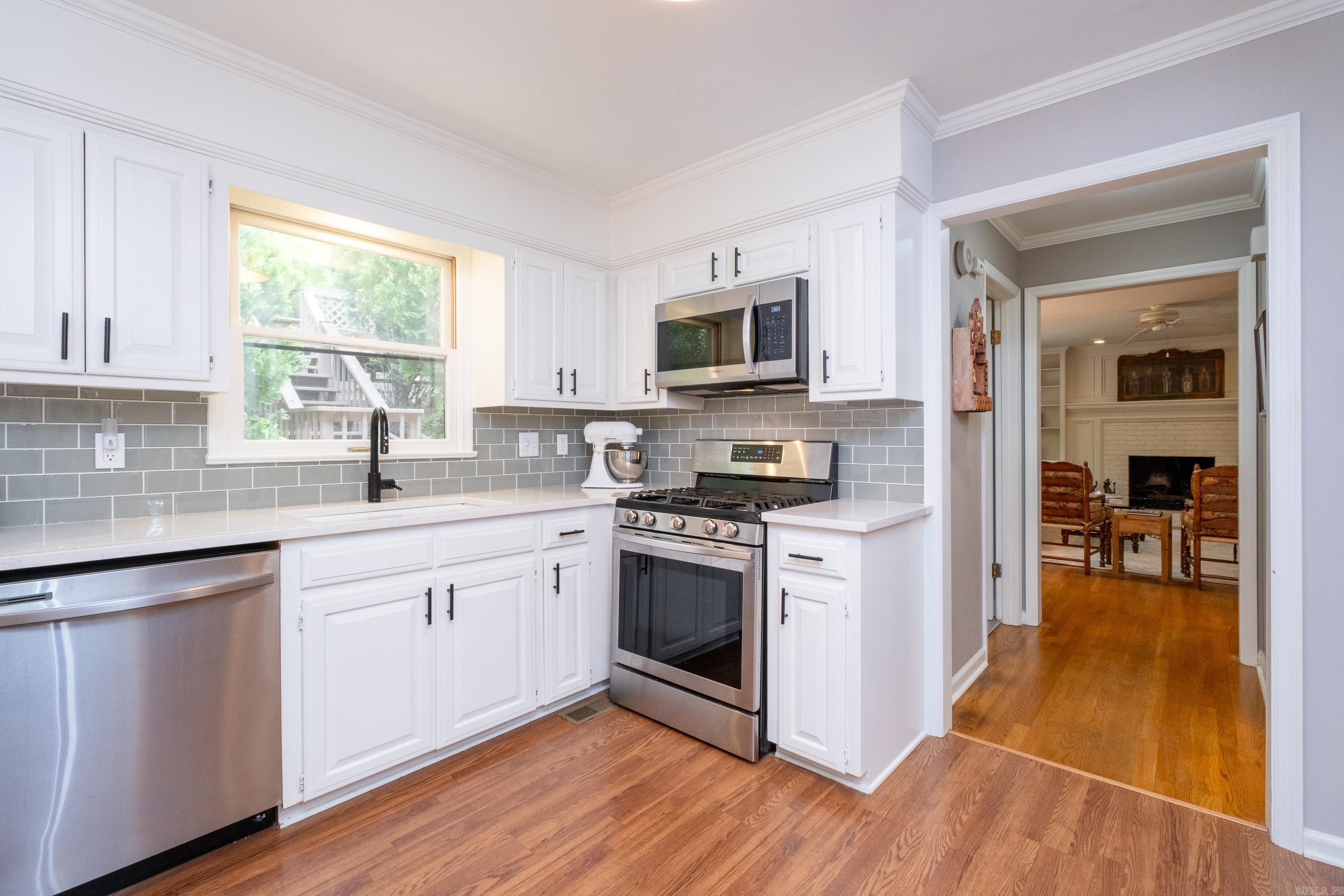 PLEASANT VALLEY - Residential