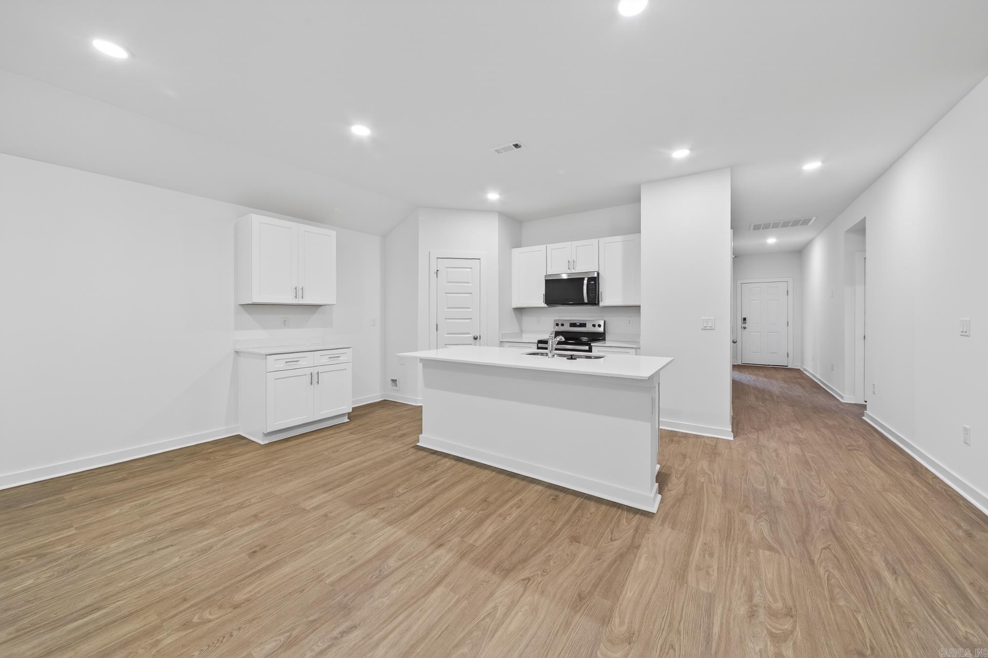 WOLFSBRIDGE @ CABOT PH 1-A - Residential Lease