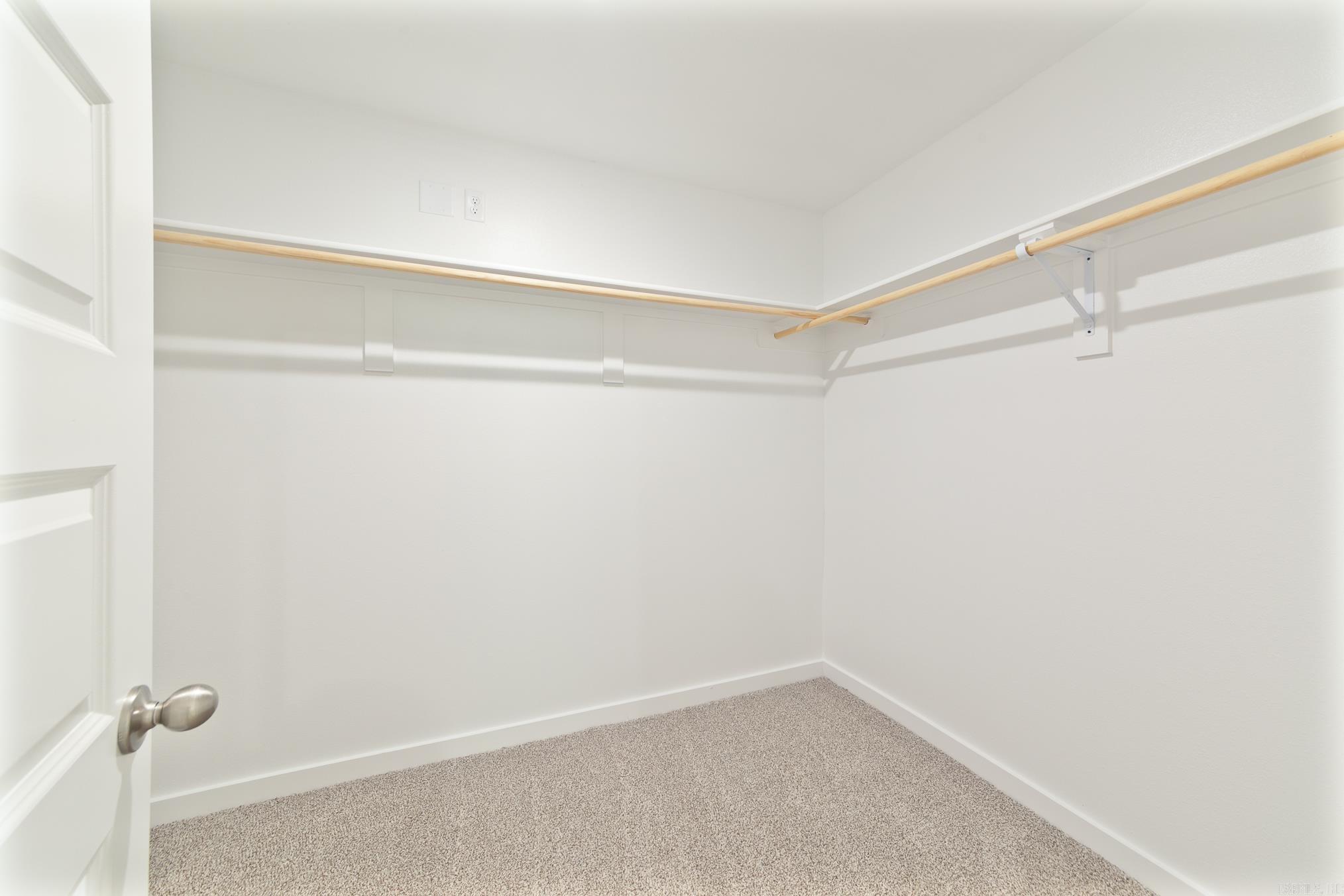 WOLFSBRIDGE @ CABOT PH 1-A - Residential Lease