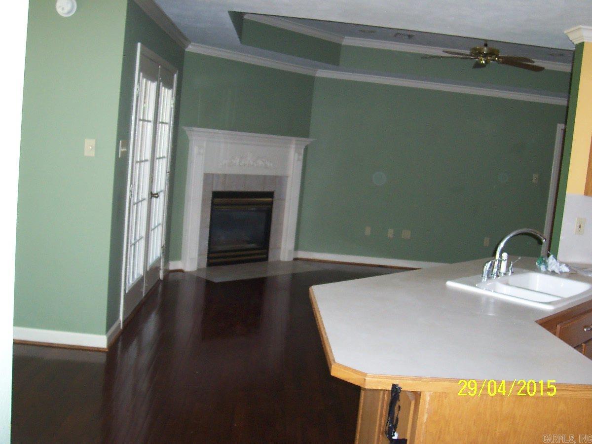 COUNTRY CLUB OF ARK THE - Residential