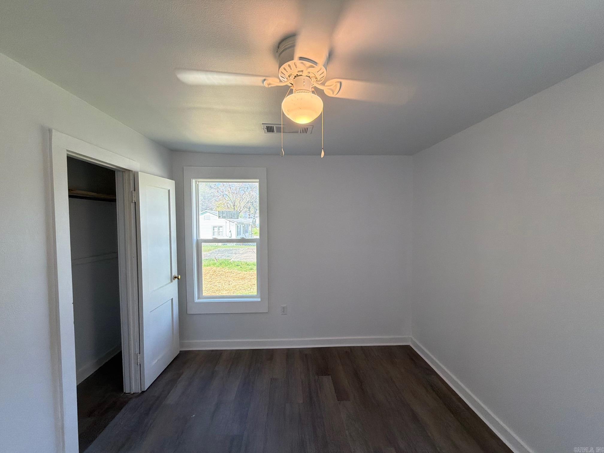 WOODLAWN HEIGHTS - Residential