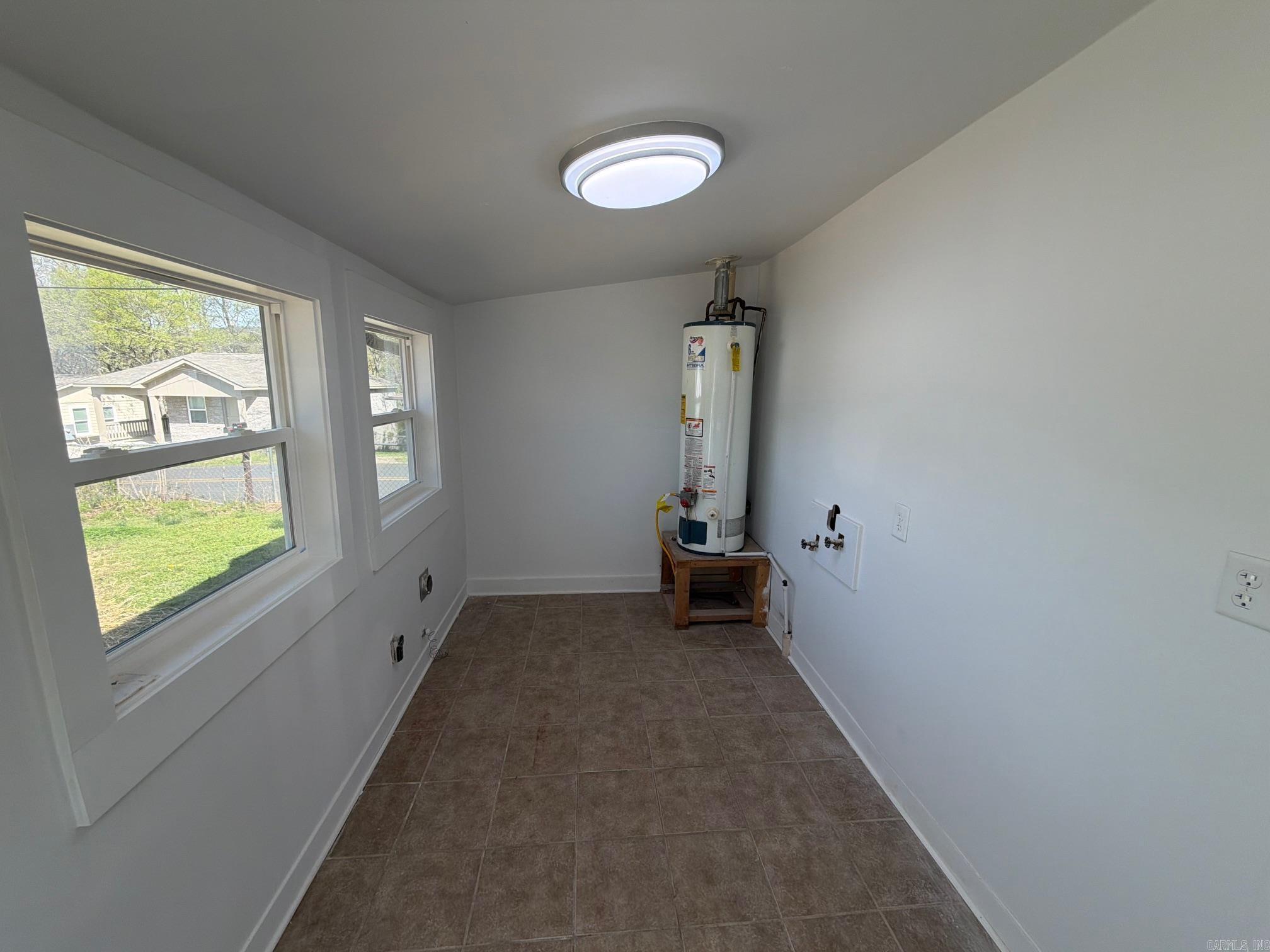 WOODLAWN HEIGHTS - Residential