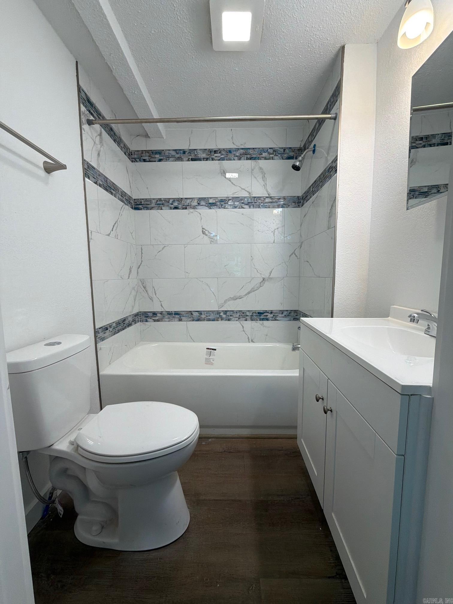 WOODLAWN HEIGHTS - Residential