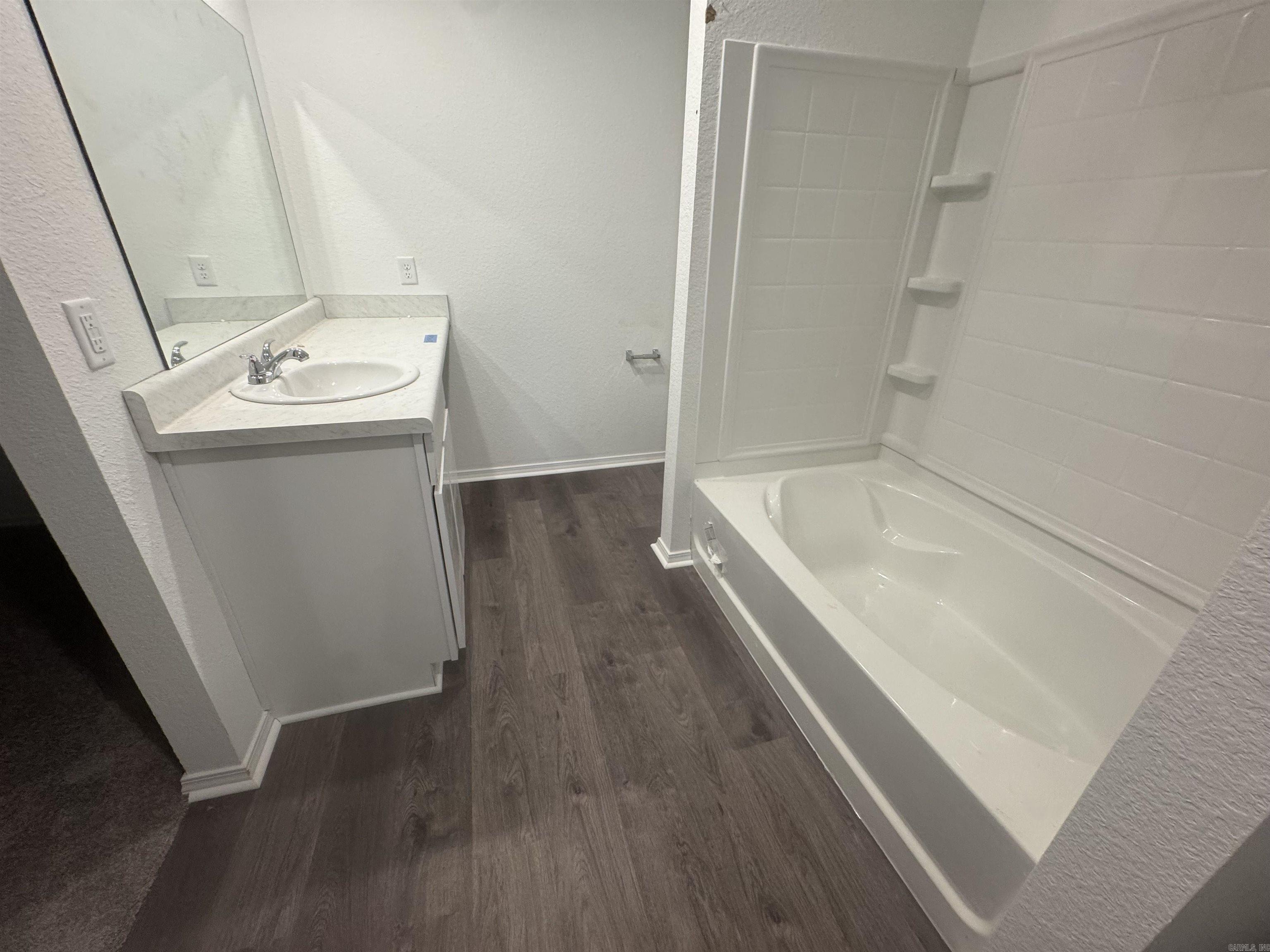 BELL VALLEY - Residential