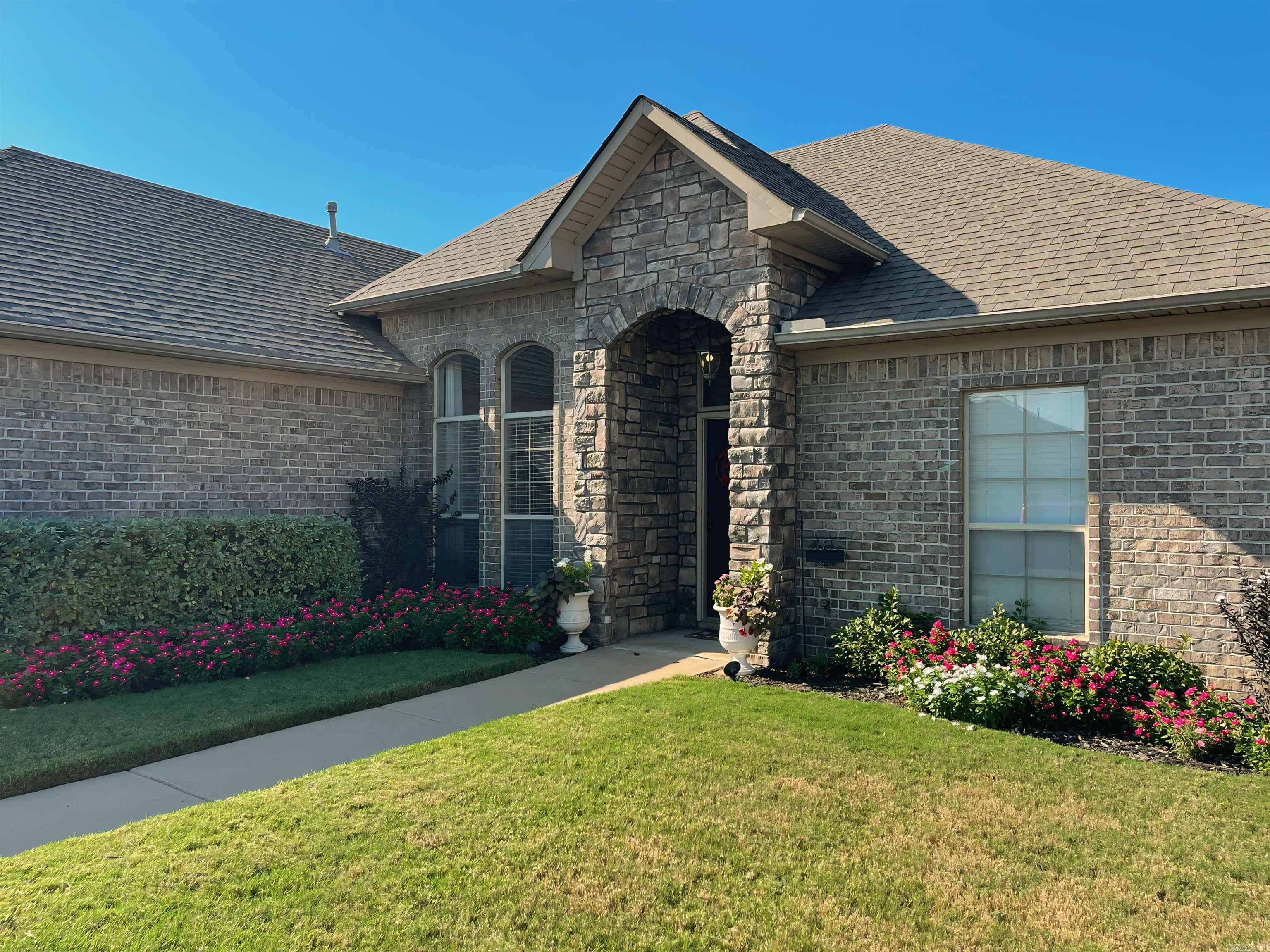 NUTTER'S CROSSING - Residential