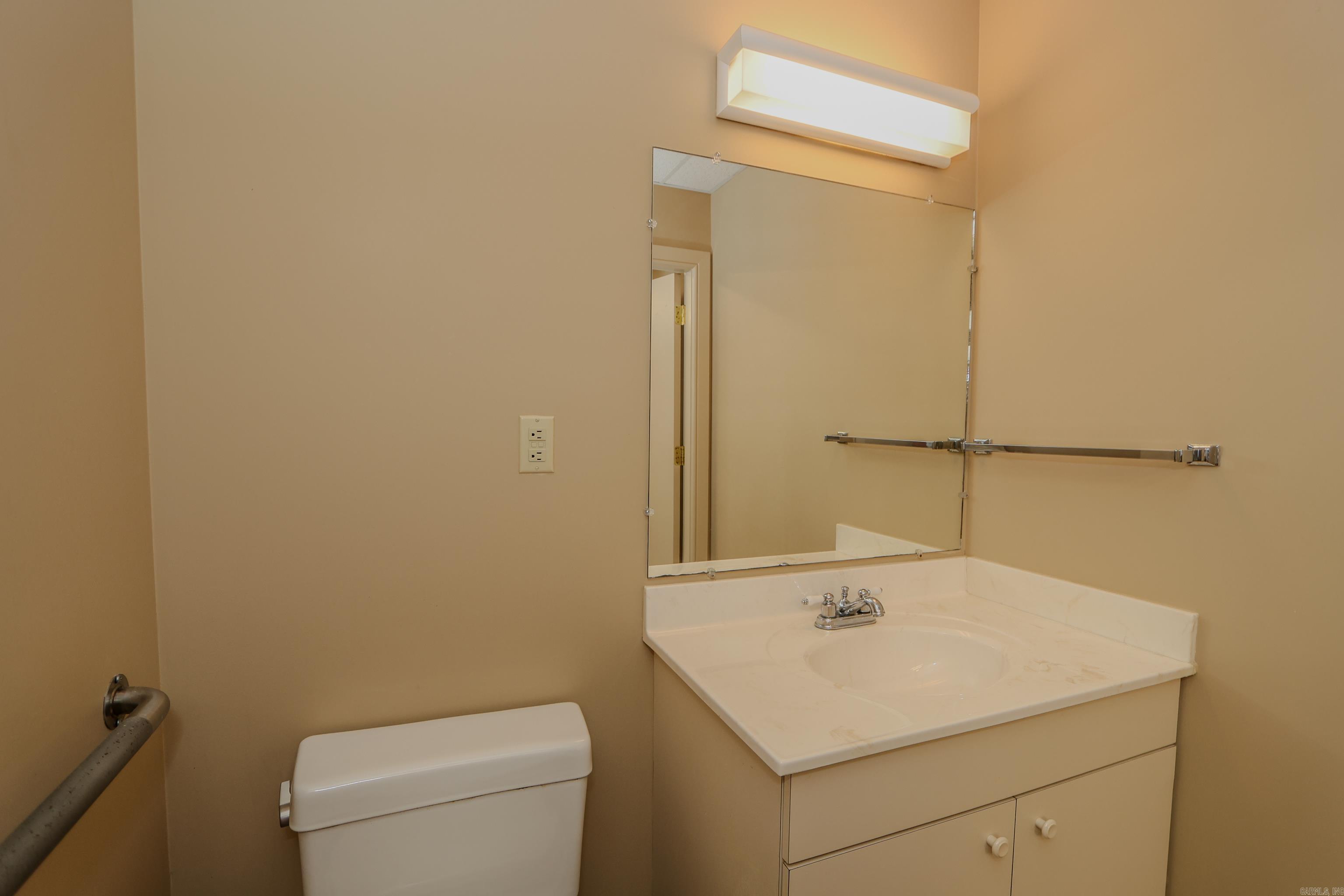 West End - Commercial Sale