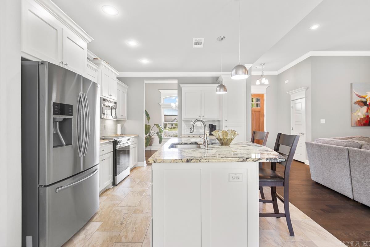 REMINGTON PLACE - Residential