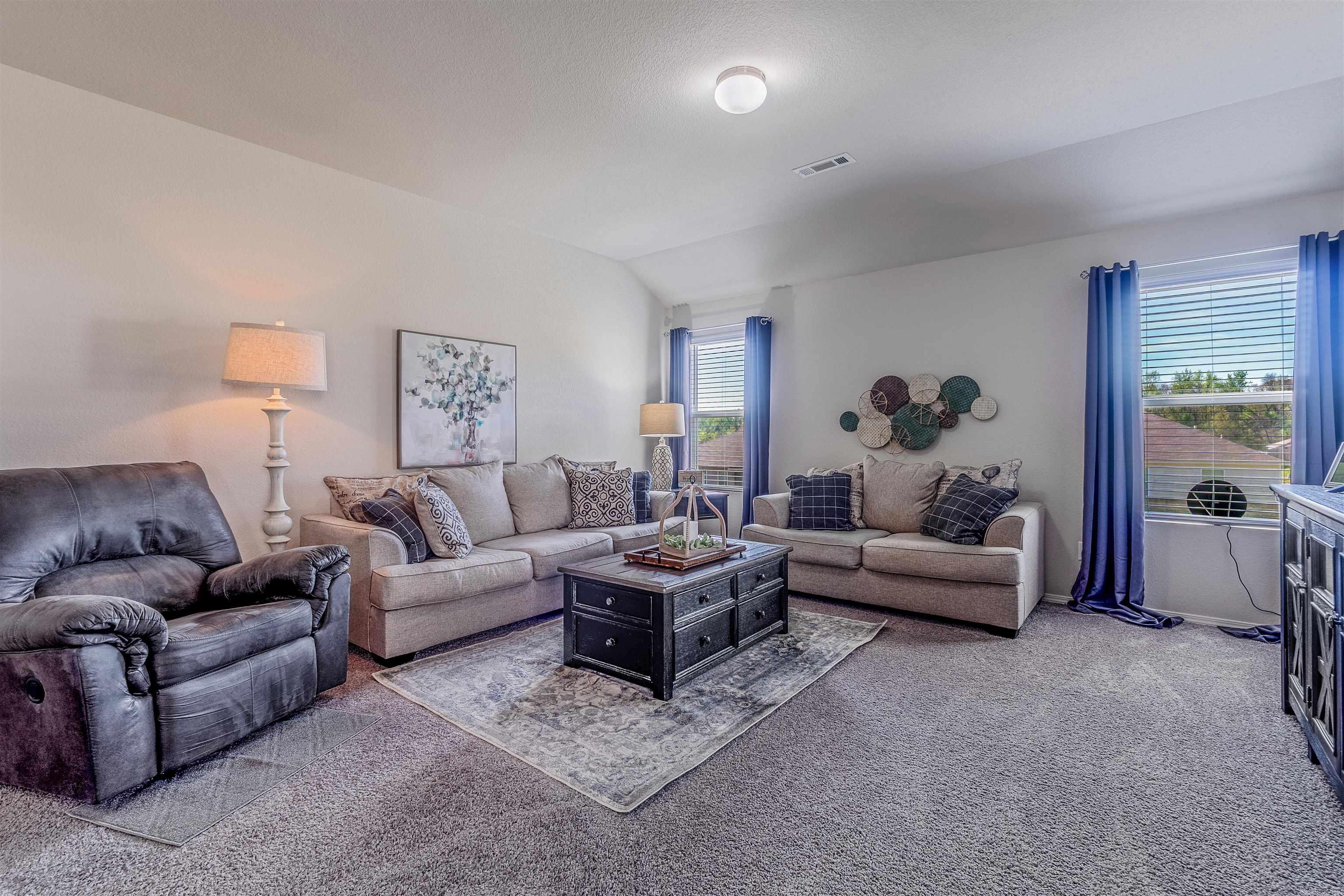 OAKLAND GROVE ESTATES - Residential