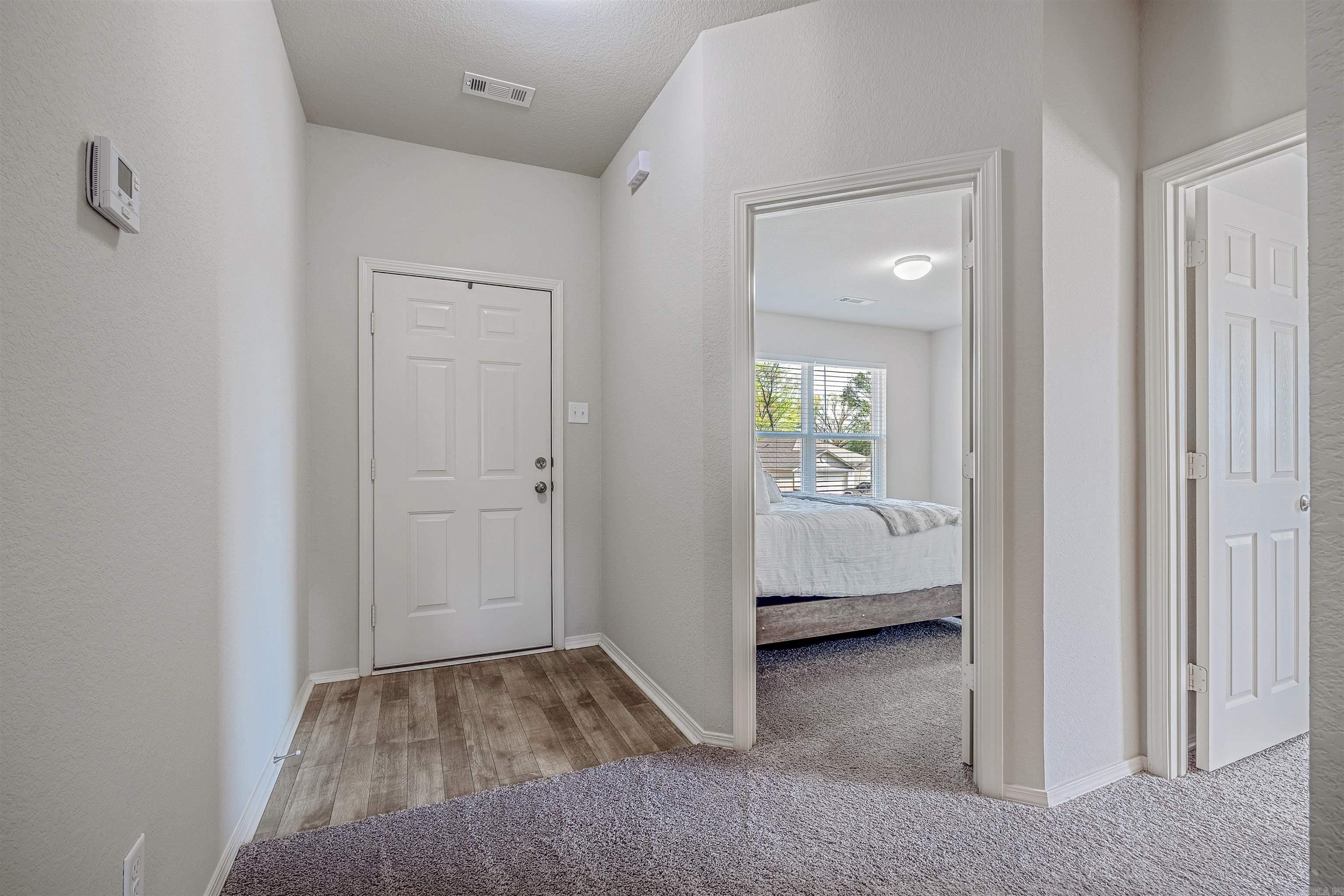 OAKLAND GROVE ESTATES - Residential