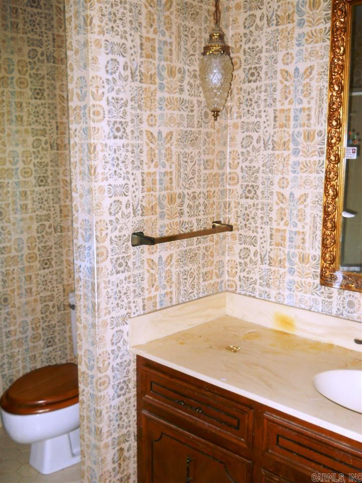 Marlowe Manor - Residential