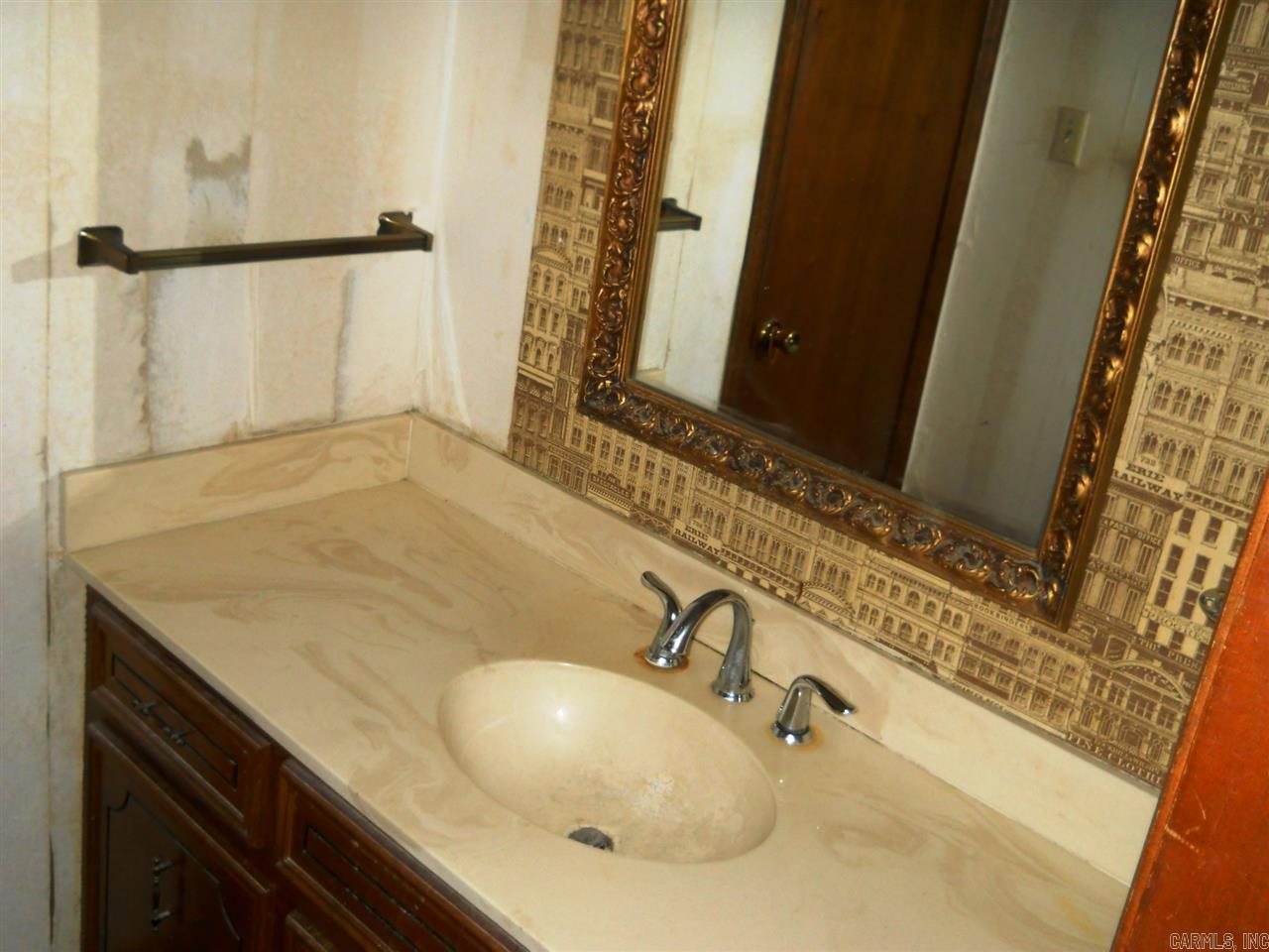 Marlowe Manor - Residential