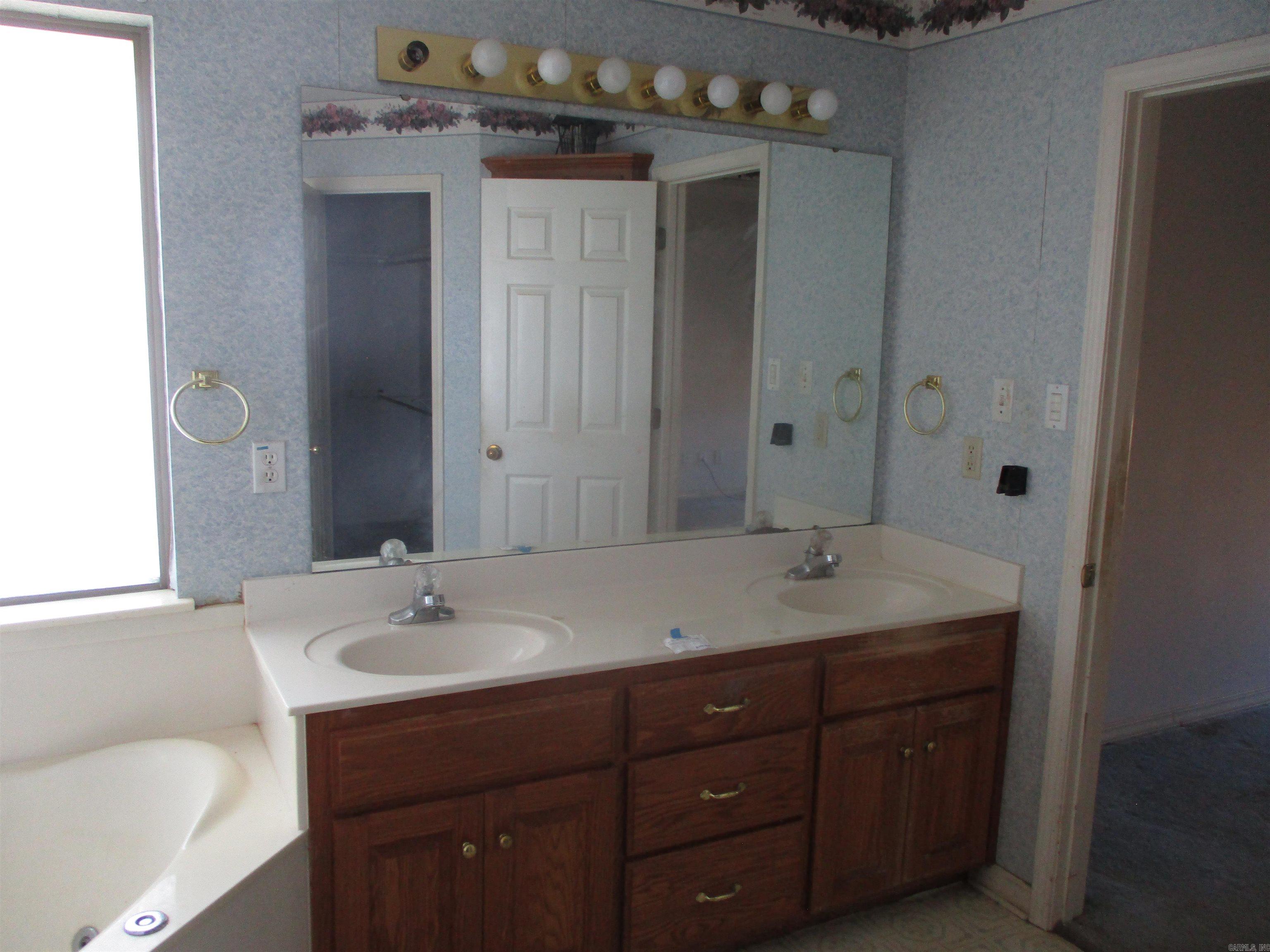 Quail Hollow - Residential