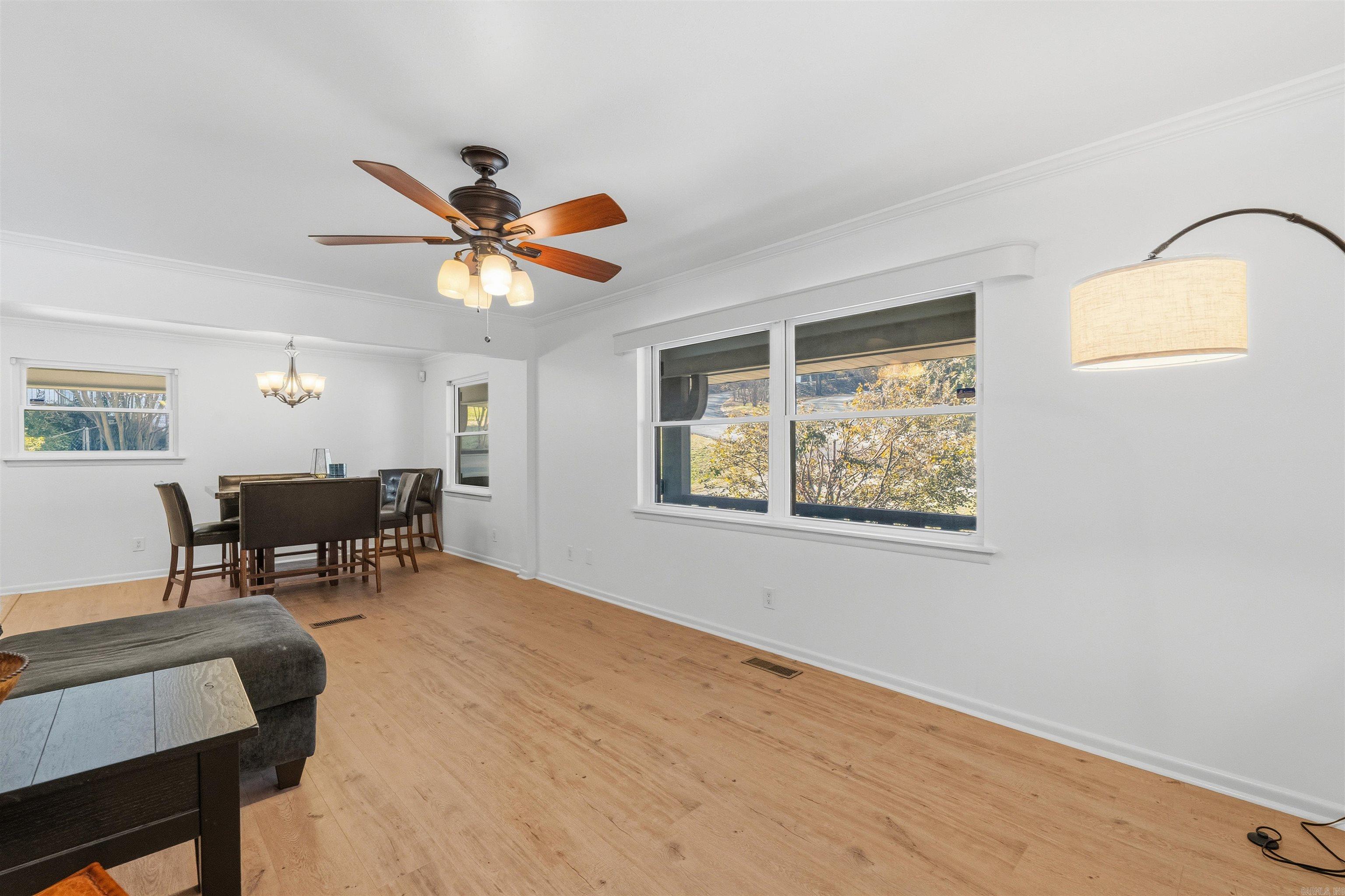 CEDAR HILL TERR - Residential