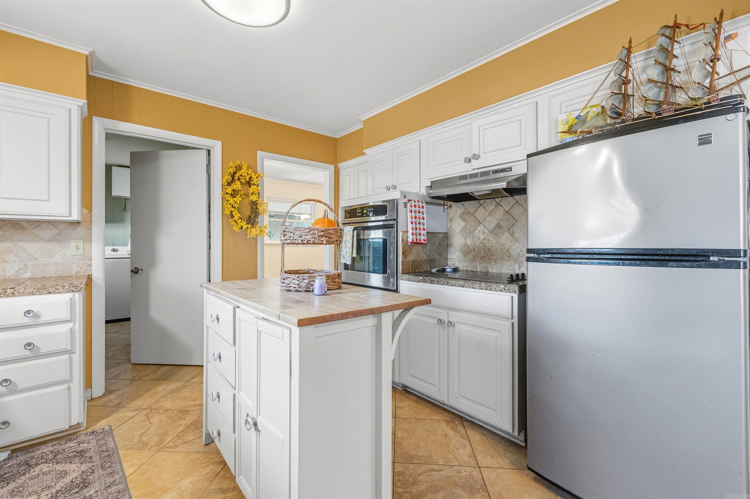 CEDAR HILL TERR - Residential