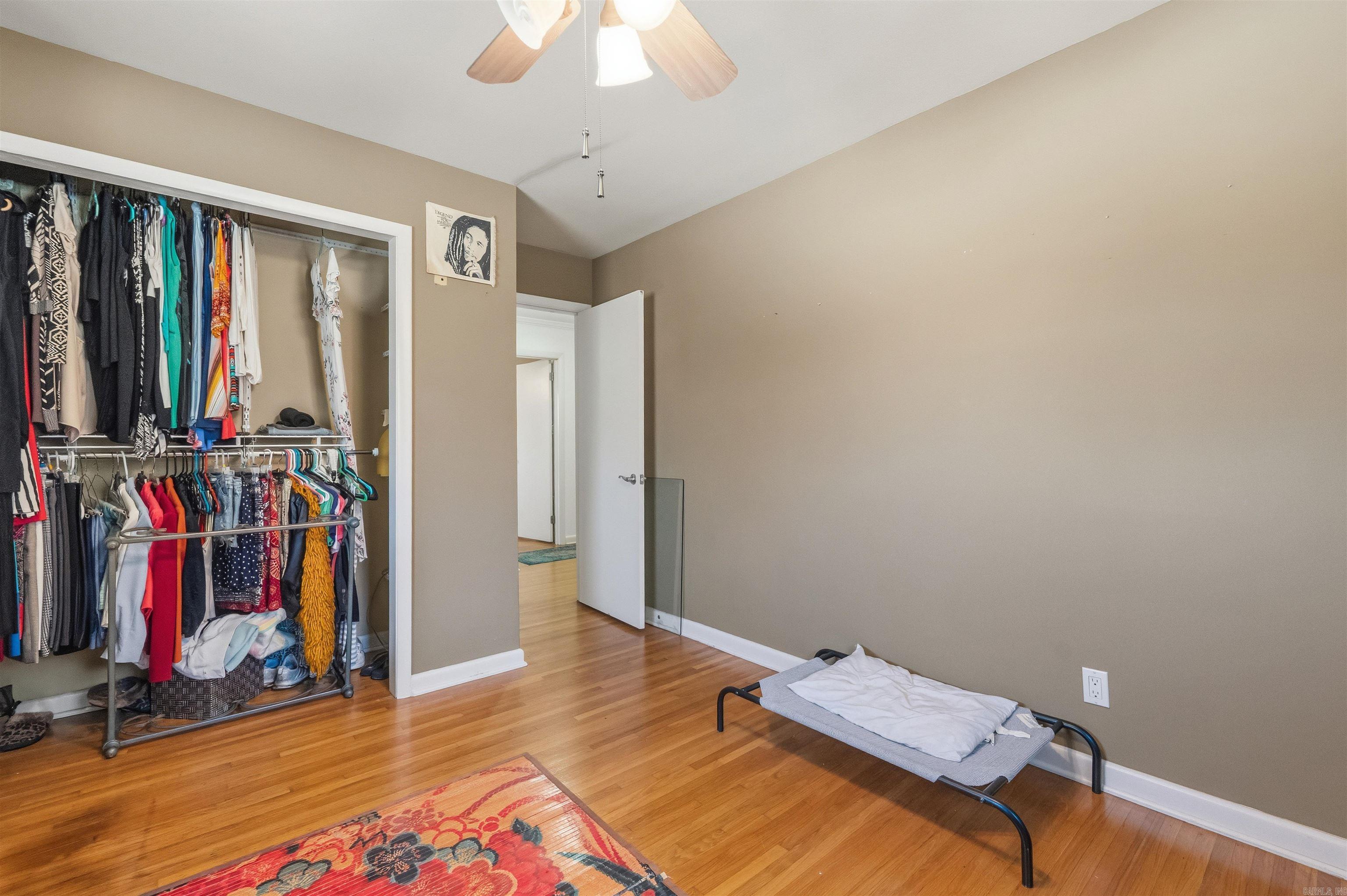 CEDAR HILL TERR - Residential