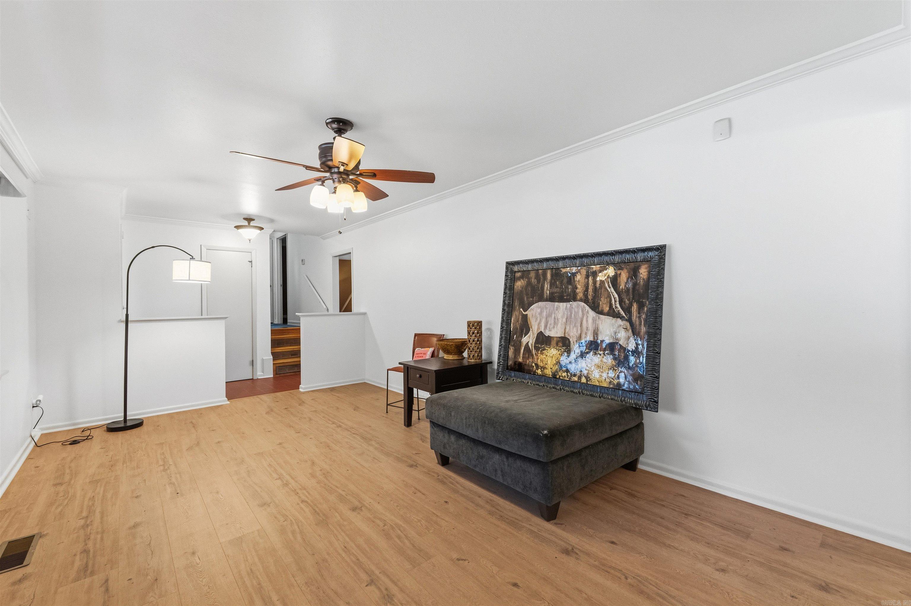 CEDAR HILL TERR - Residential