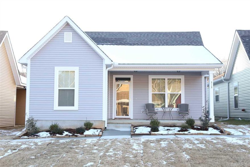 Great gated subdivision in Bryant with Craftsman/Patio style homes!! Take a look at this cute new home with 3 bedrooms, 2 baths, wood floors, custom built cabinets, granite countertops throughout and a lovely front porch and much much more. And right down the street from Bishop Park.