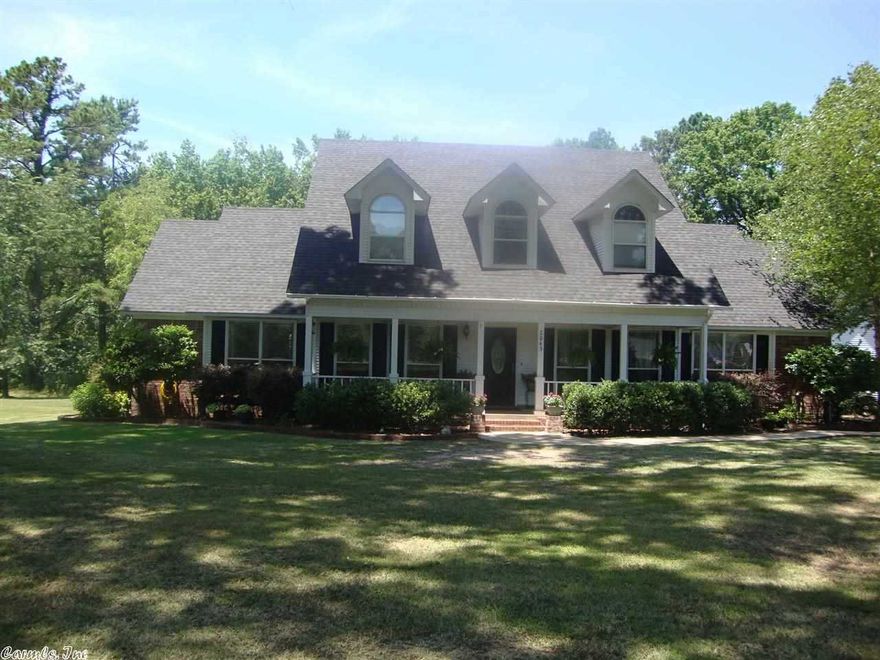 THIS HOME HAS IT ALL, OVER 2,500 SF IN MAIN HOUSE WITH 4 BEDROOMS, 2 DOWNSTAIRS, INCLUDING MASTER AND OTHER BEDROOM DOWNSTAIRS HAS A FULL BATH. GUEST HOUSE CONSISTS OF 4 CAR GARAGE WITH A HALF BATH AN 790 SF IN-LAW QUARTER WITH 2 BEDROOMS, KITCHEN AND A BATH, GATED SUBDIVISION ALL ON OVER THREE ACRES. ALSO COMMUNITY POND AND PICNIC AREA. REFRIGERATOR CONVEYS.