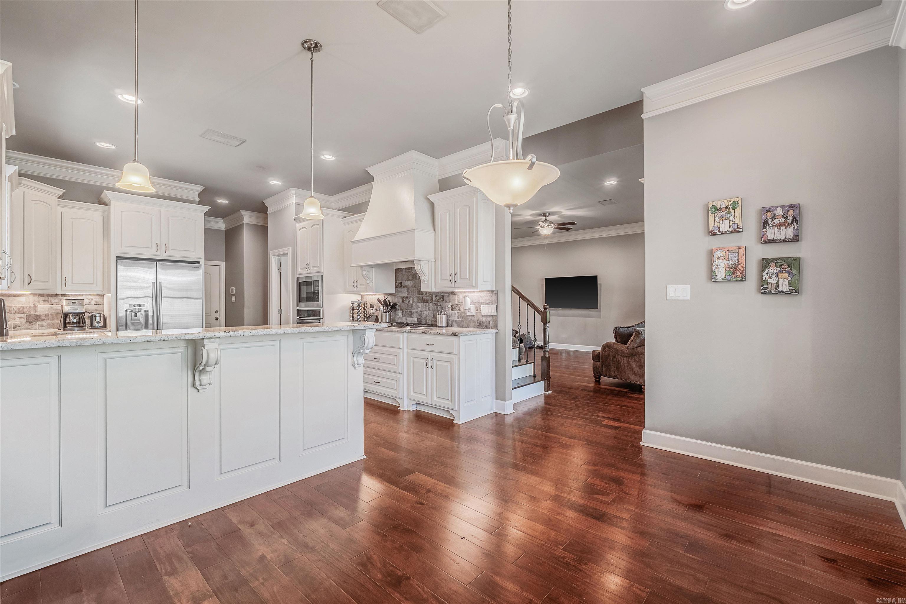 CHENAL VALLEY EPERNAY PLACE - Residential