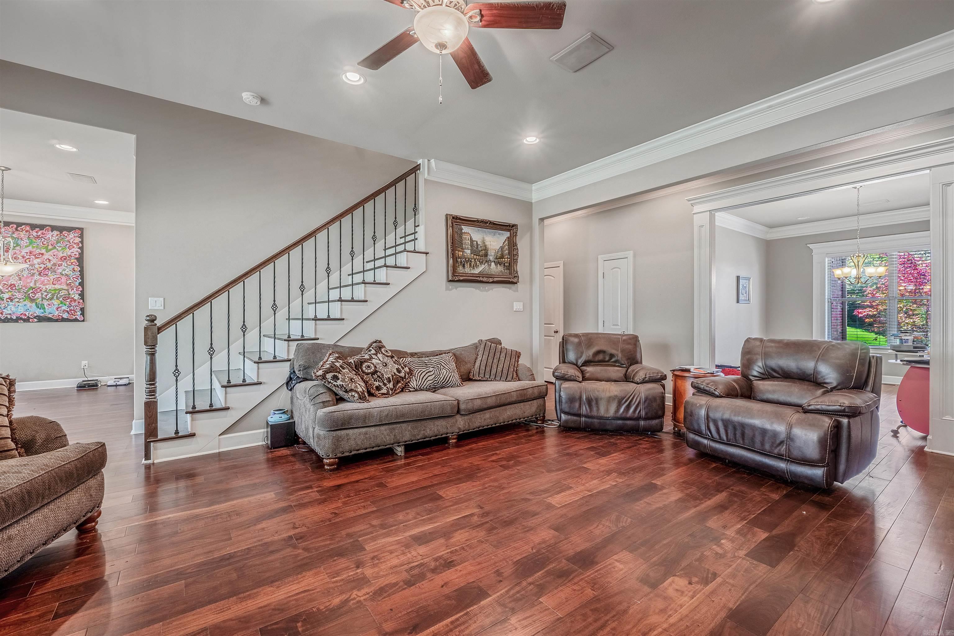 CHENAL VALLEY EPERNAY PLACE - Residential