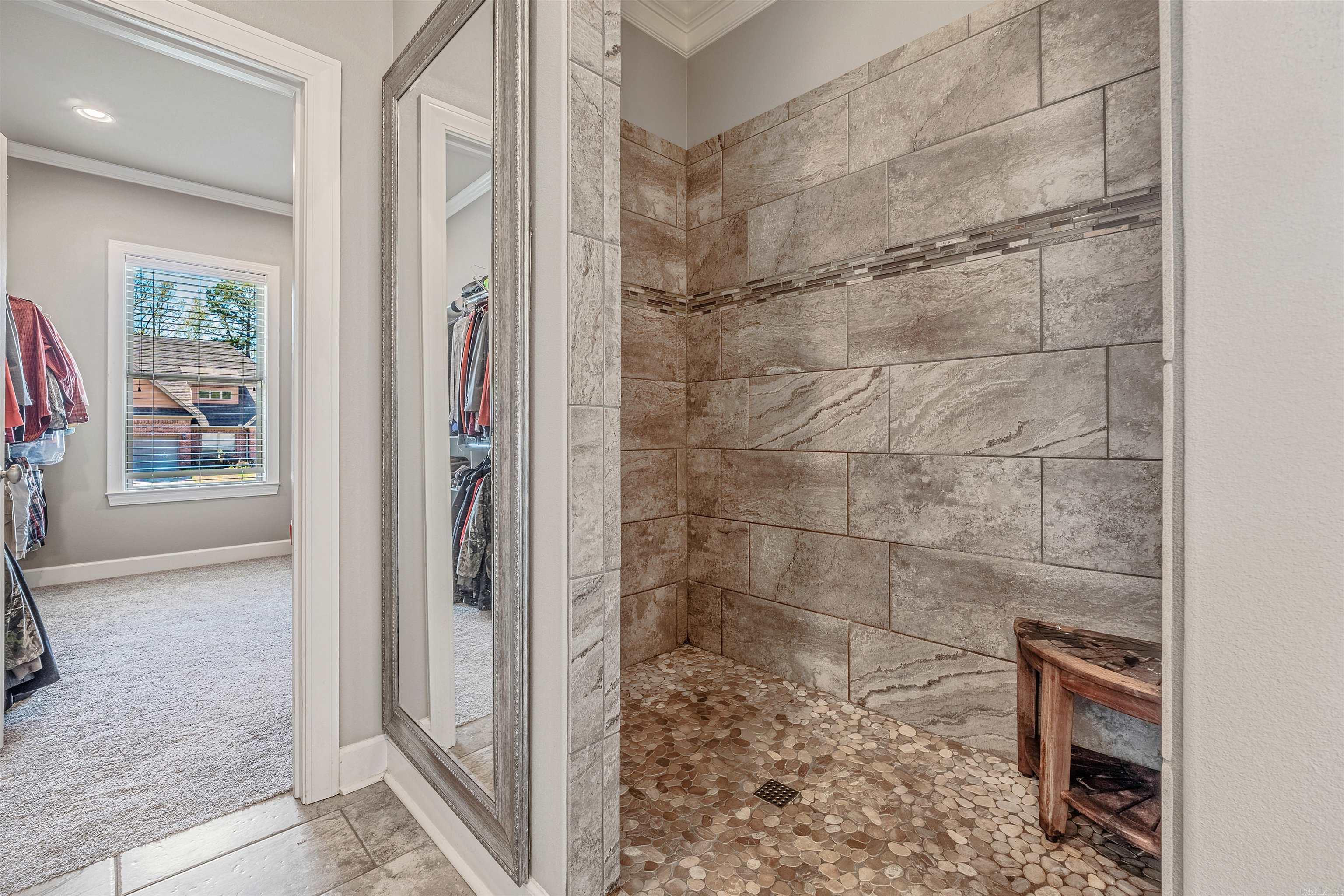 CHENAL VALLEY EPERNAY PLACE - Residential